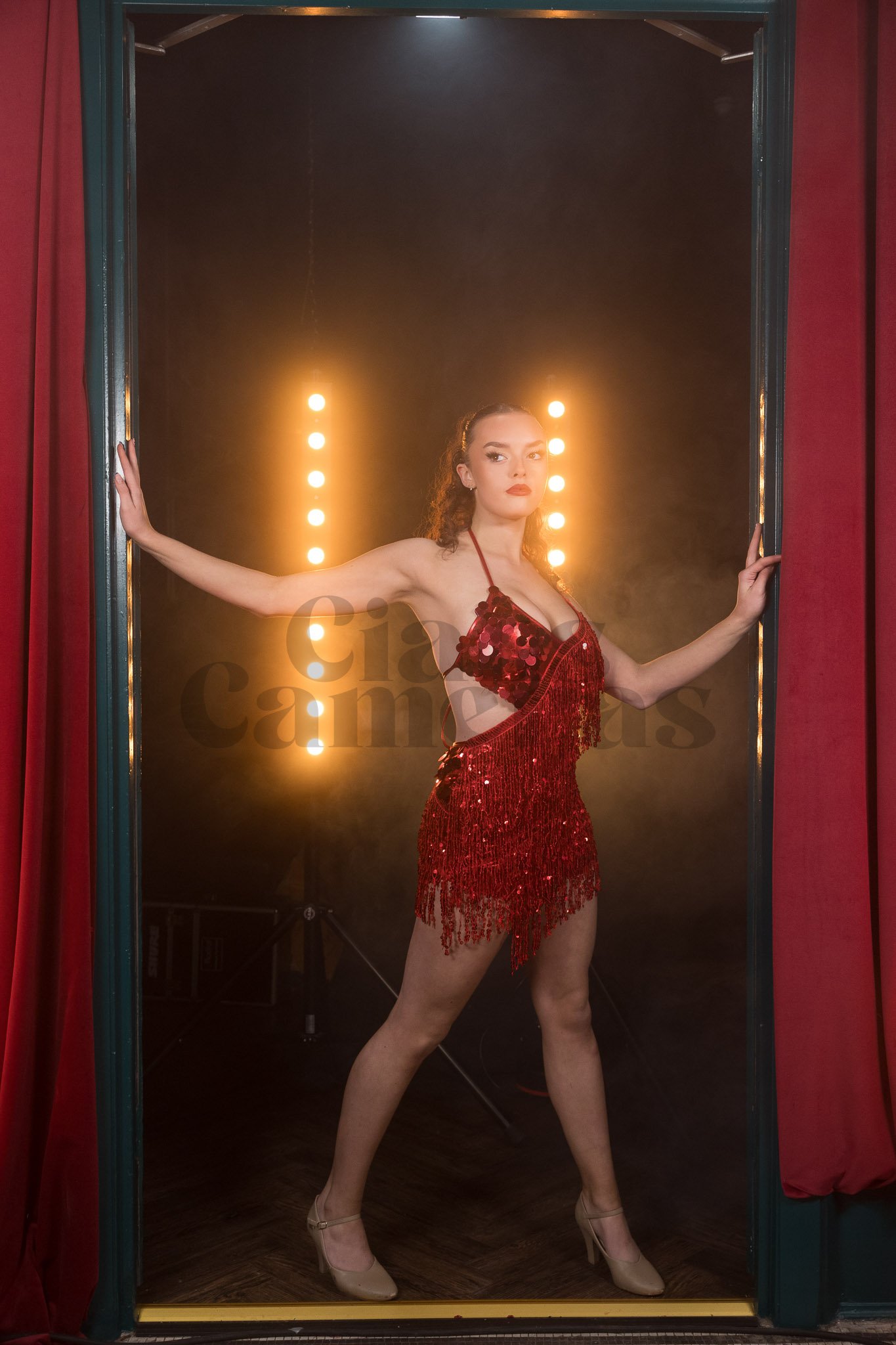 Burlesque-YTH-291.jpg