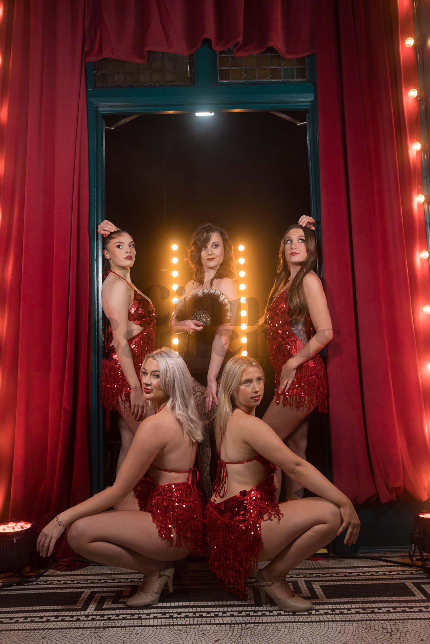 Burlesque-YTH-224.jpg