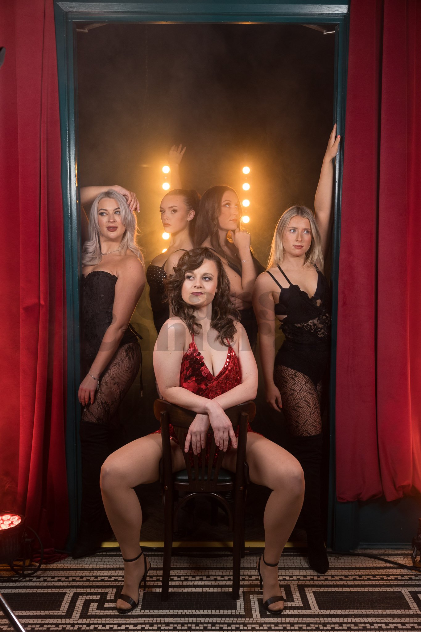 Burlesque-YTH-086.jpg