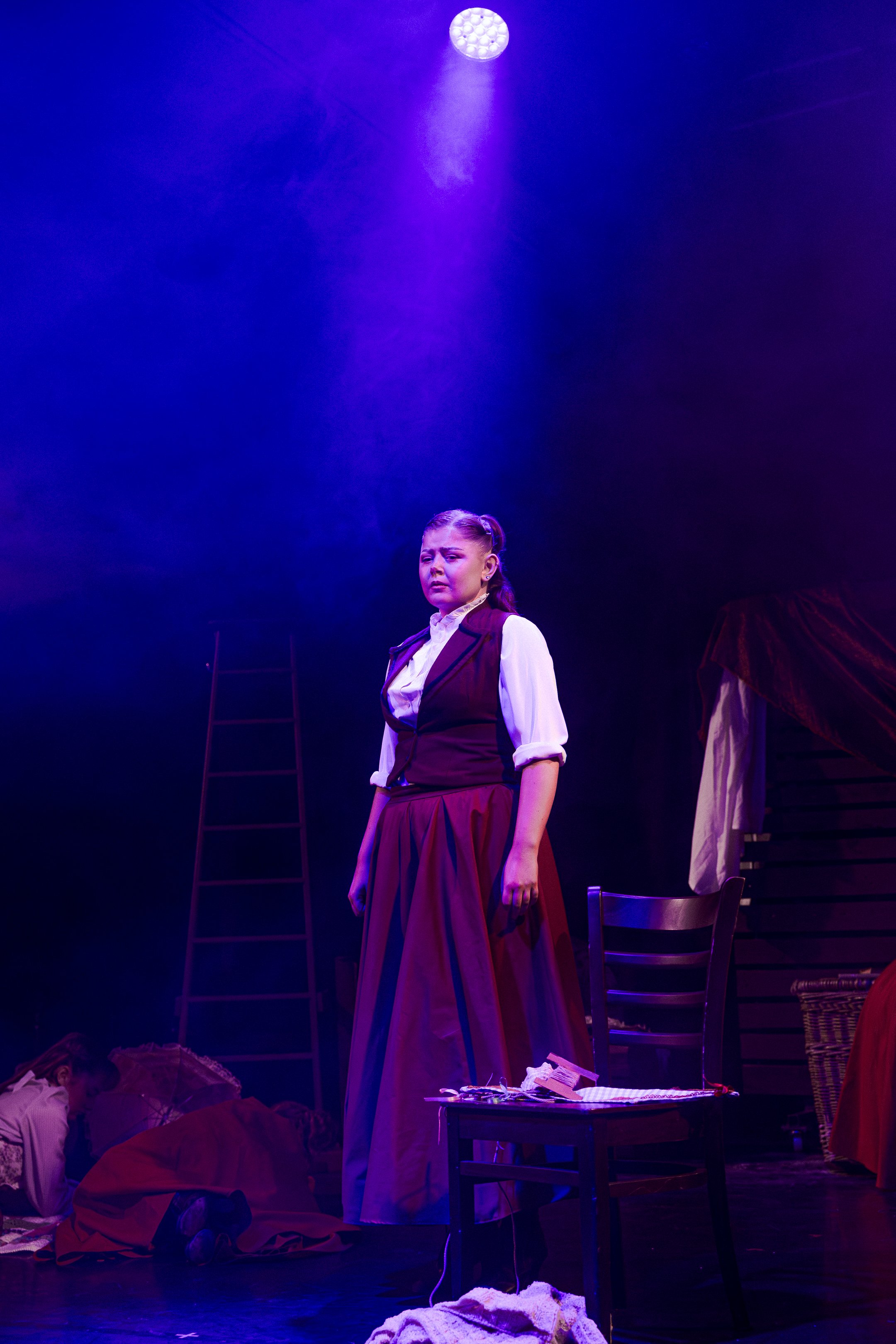 LITTLE WOMEN (SMALL)-07.jpg