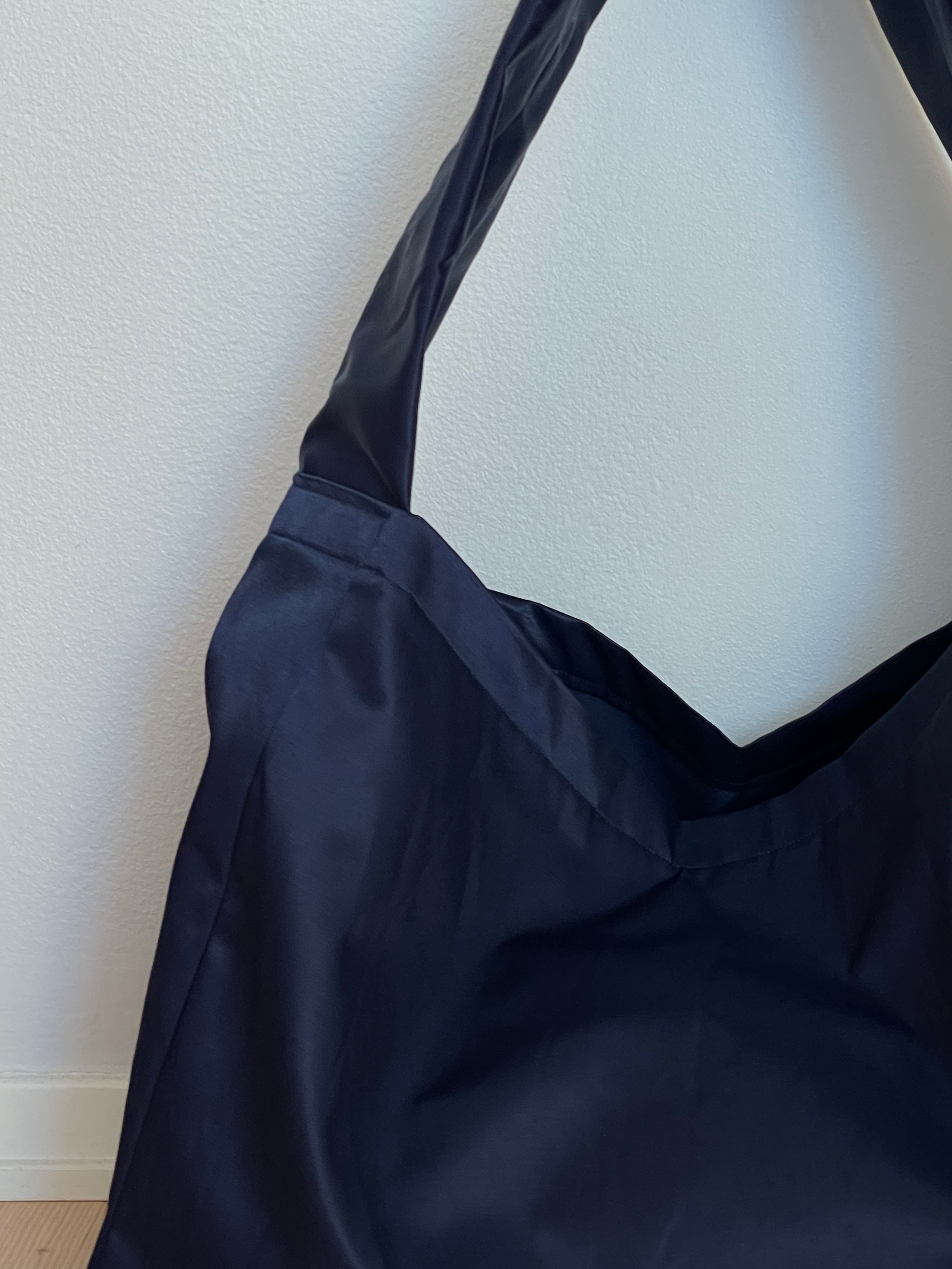 HEDABAG MIDI NAVY