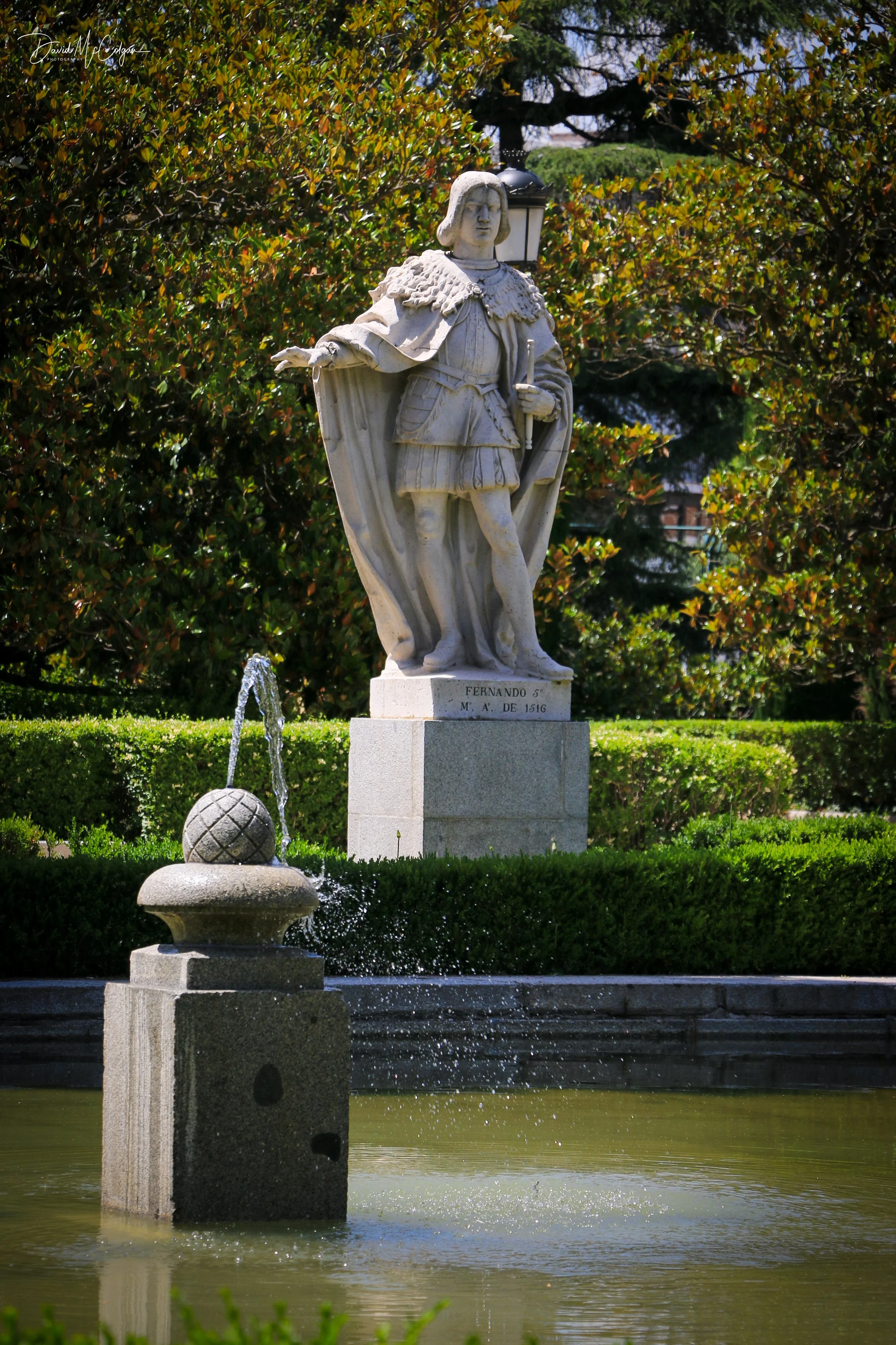 Jardines de Sabatini Statue