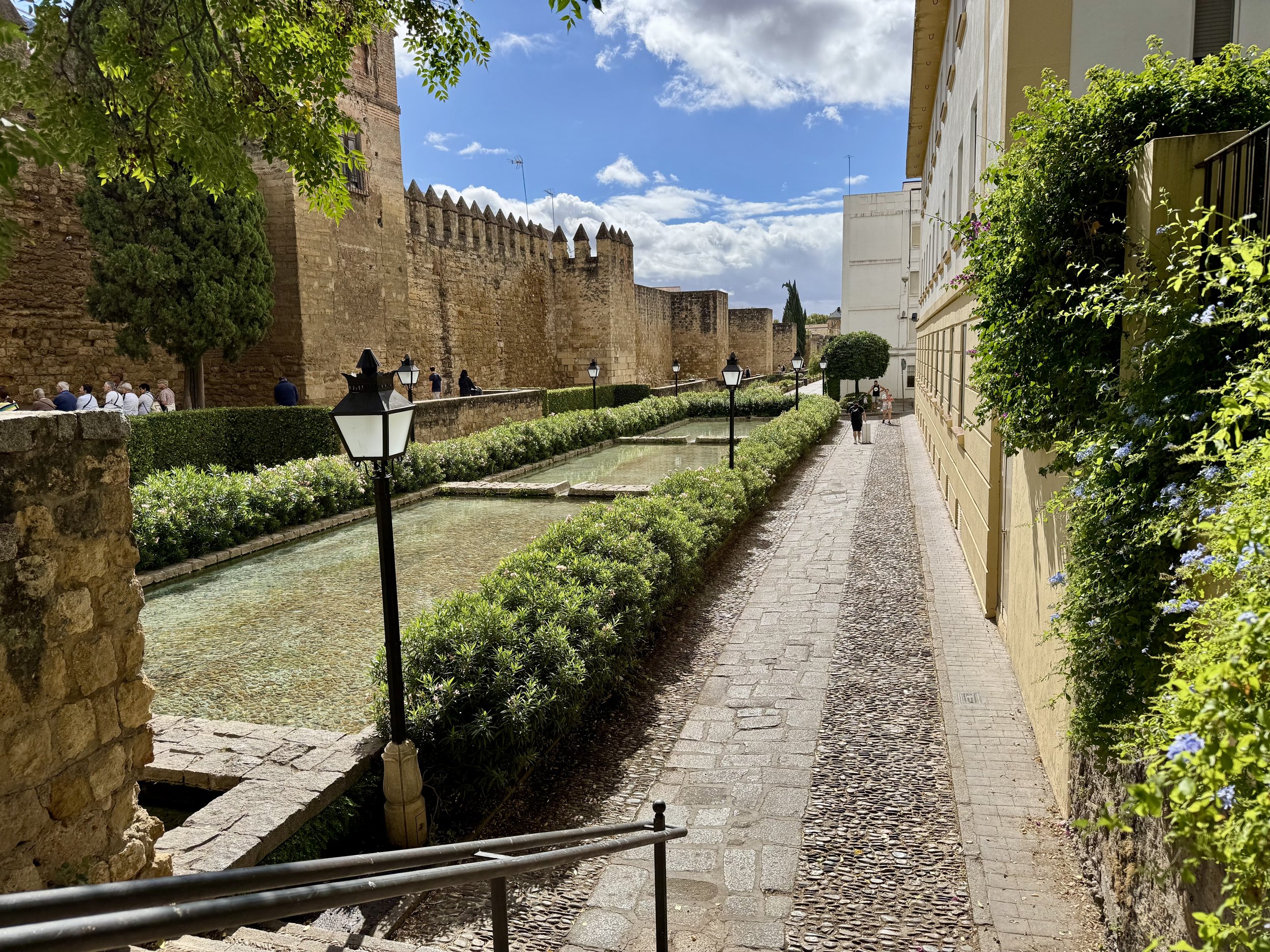 Calle Cairuan