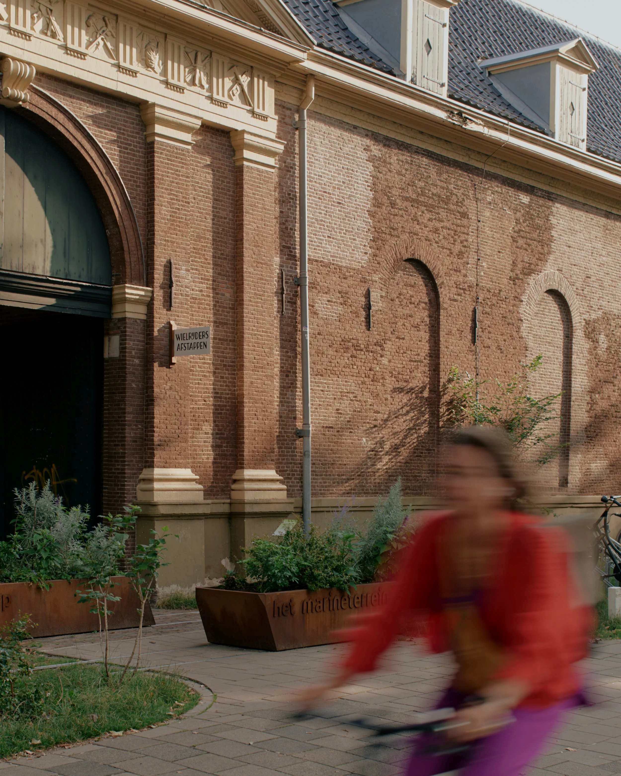 Bureau Marineterrein_DSCF0637 (smaller).jpg