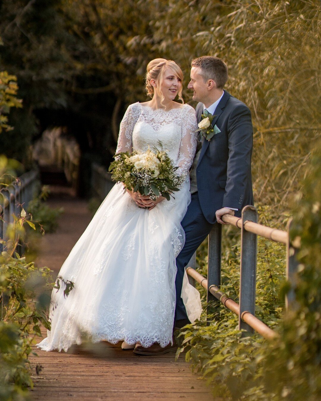 Looking back on the wedding of Chloe and Robert who married at St Johns House in Warwick, with their reception at the Saxon Mill on a gloriously sunny day in October last year. #stjohnsregistryoffice #warwick #buyin2warwick #warwickweddings #weddingp