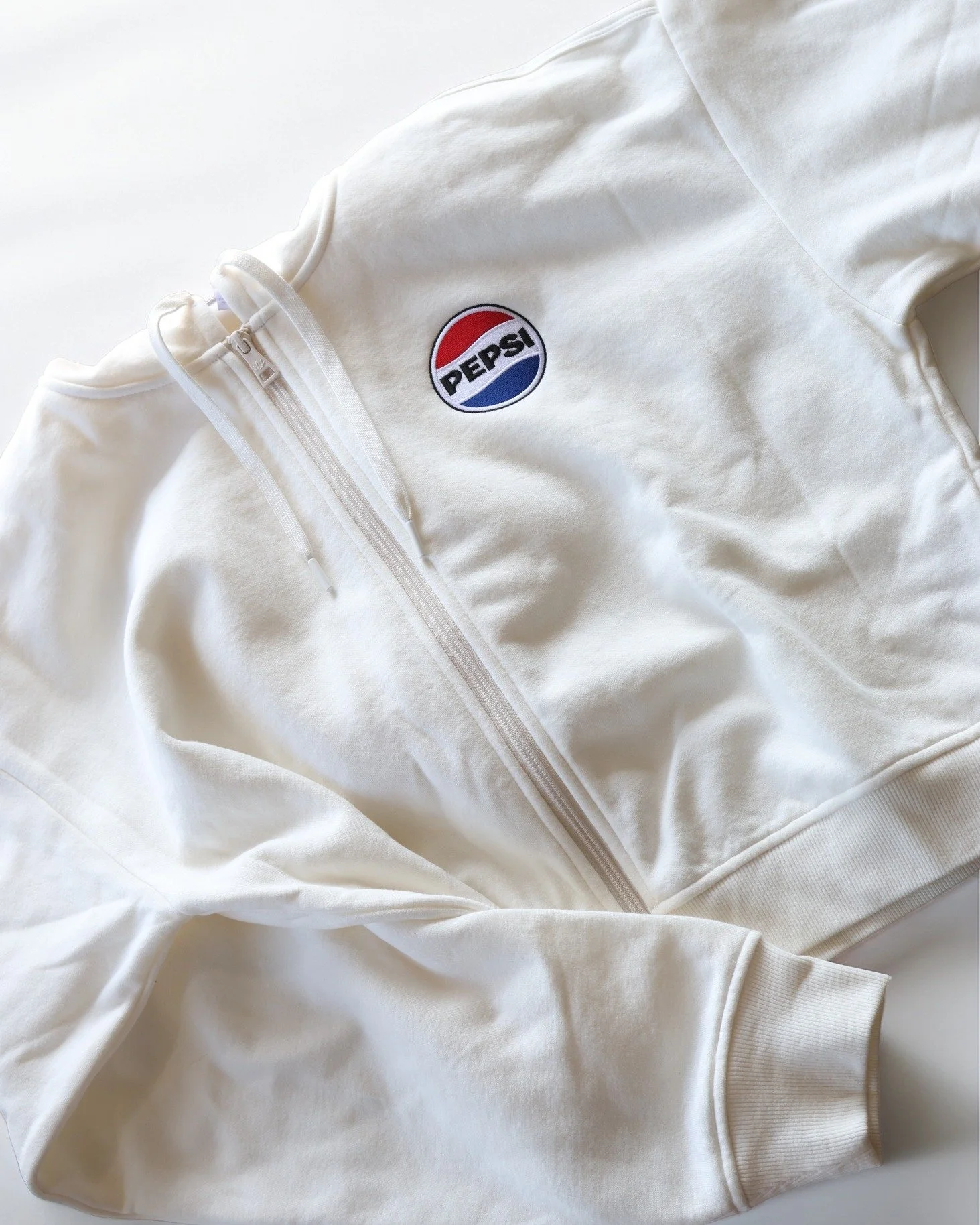 Easy, wearable, and made to last for @pepsi 🥤

If you&rsquo;re thinking about launching a fresh line or giving your brand a new look, tap the link in our bio!