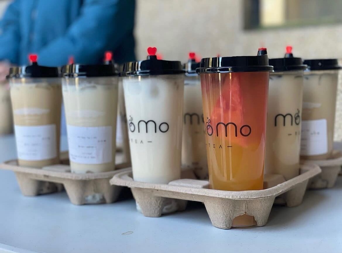 Order up 🤩 Stop by and hydrate for finals week 📚 

Open 11-7PM daily; we are closed on Tuesday&rsquo;s
&bull;
&bull;
&bull;
&bull;
#momotea #momoteabr #batonrougefoodies #coffee #batonrougetea #batonrouge