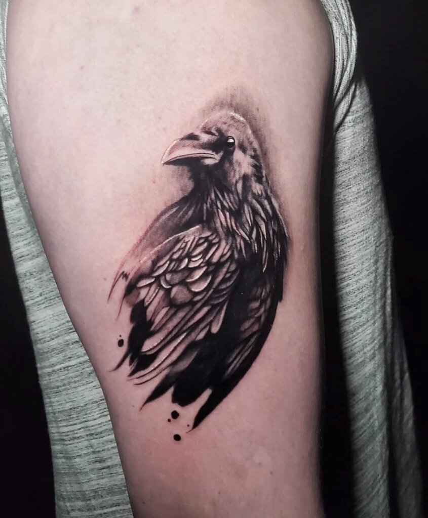 Raven tattoo: meaning and 50 design ideas - Legit.ng