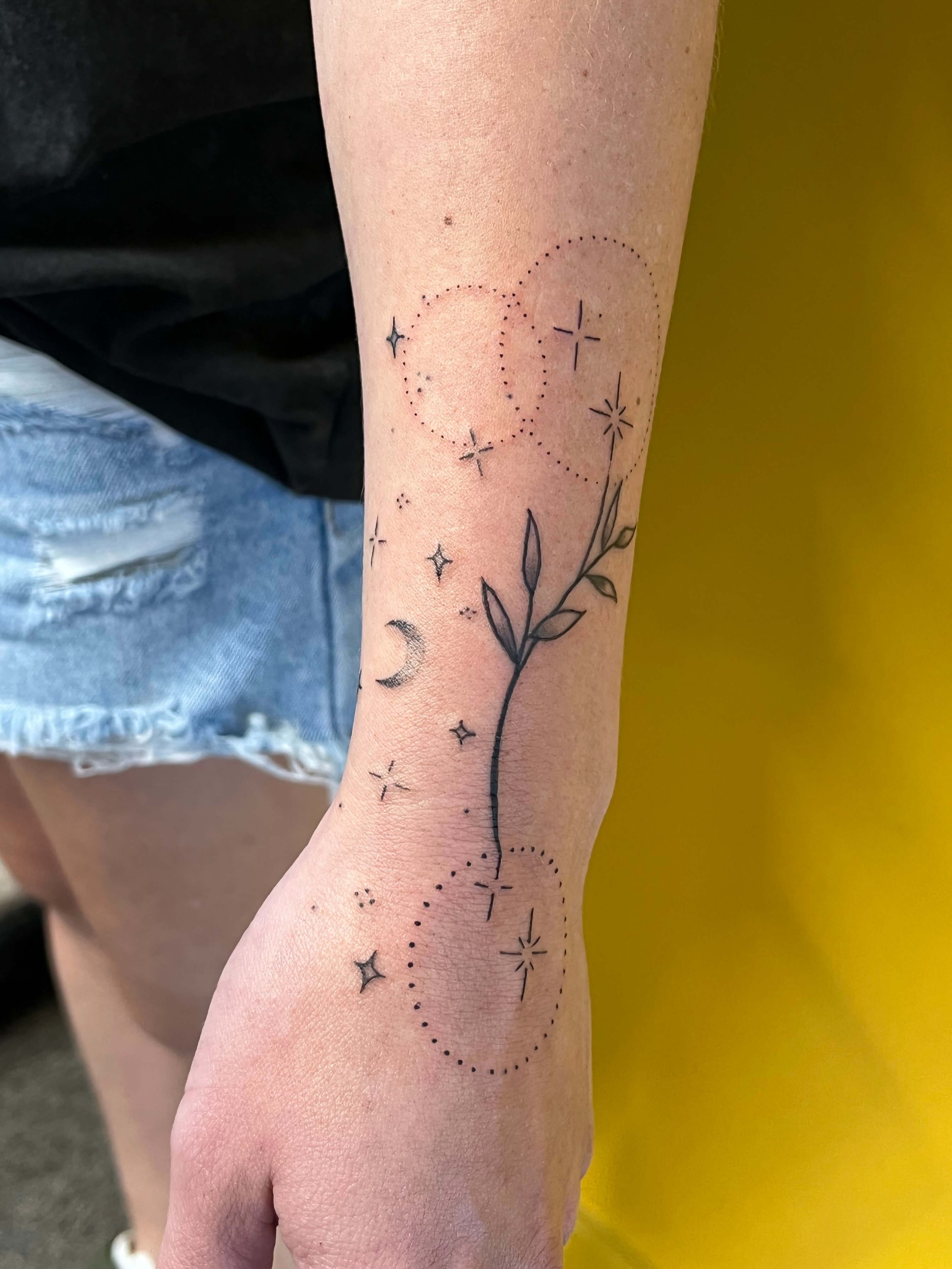 Fine Line Tattoos 7 Essential Tips To Keep Them Looking Fresh 