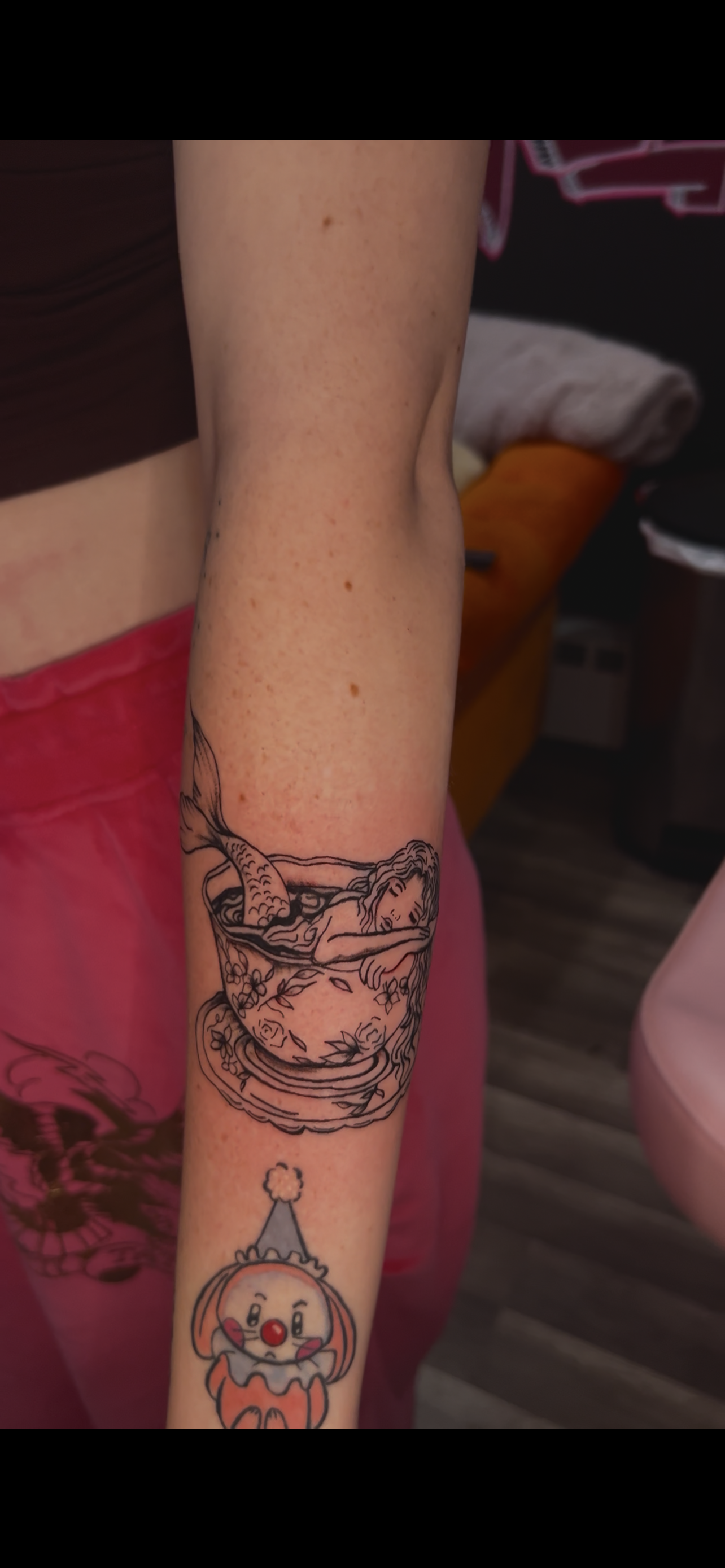 Fineline Black and Grey Mermaid in a Teacup.png