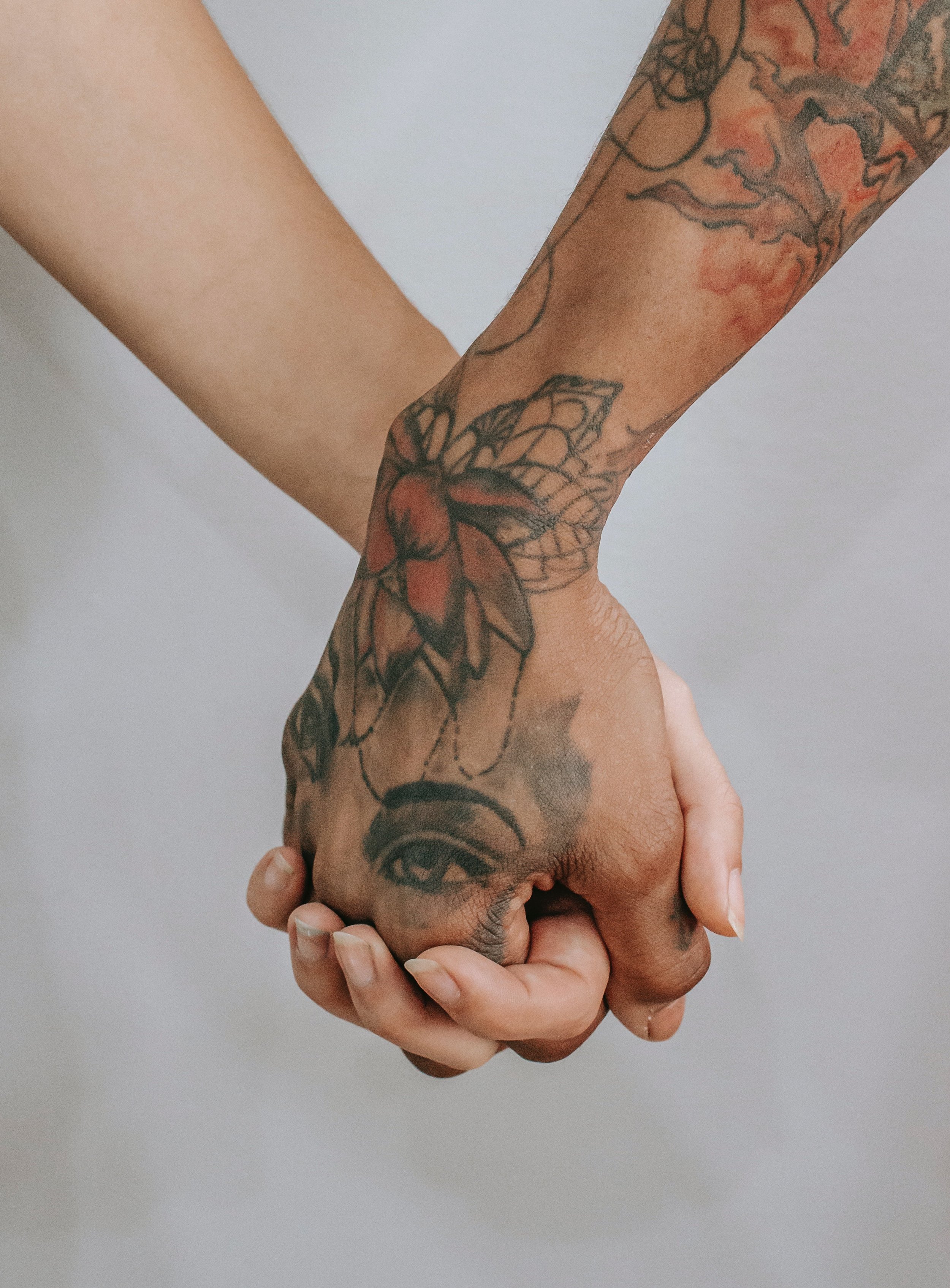 40 Unique Looks Hand Tattoos For Men