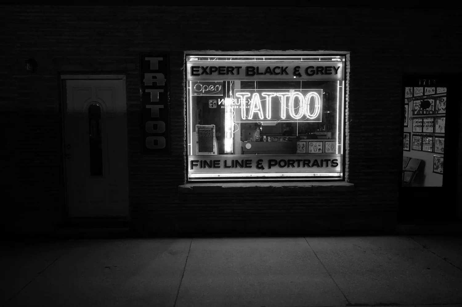 Best Fine Line Tattoo Shops for Delicate & Elegant Ink — Certified ...