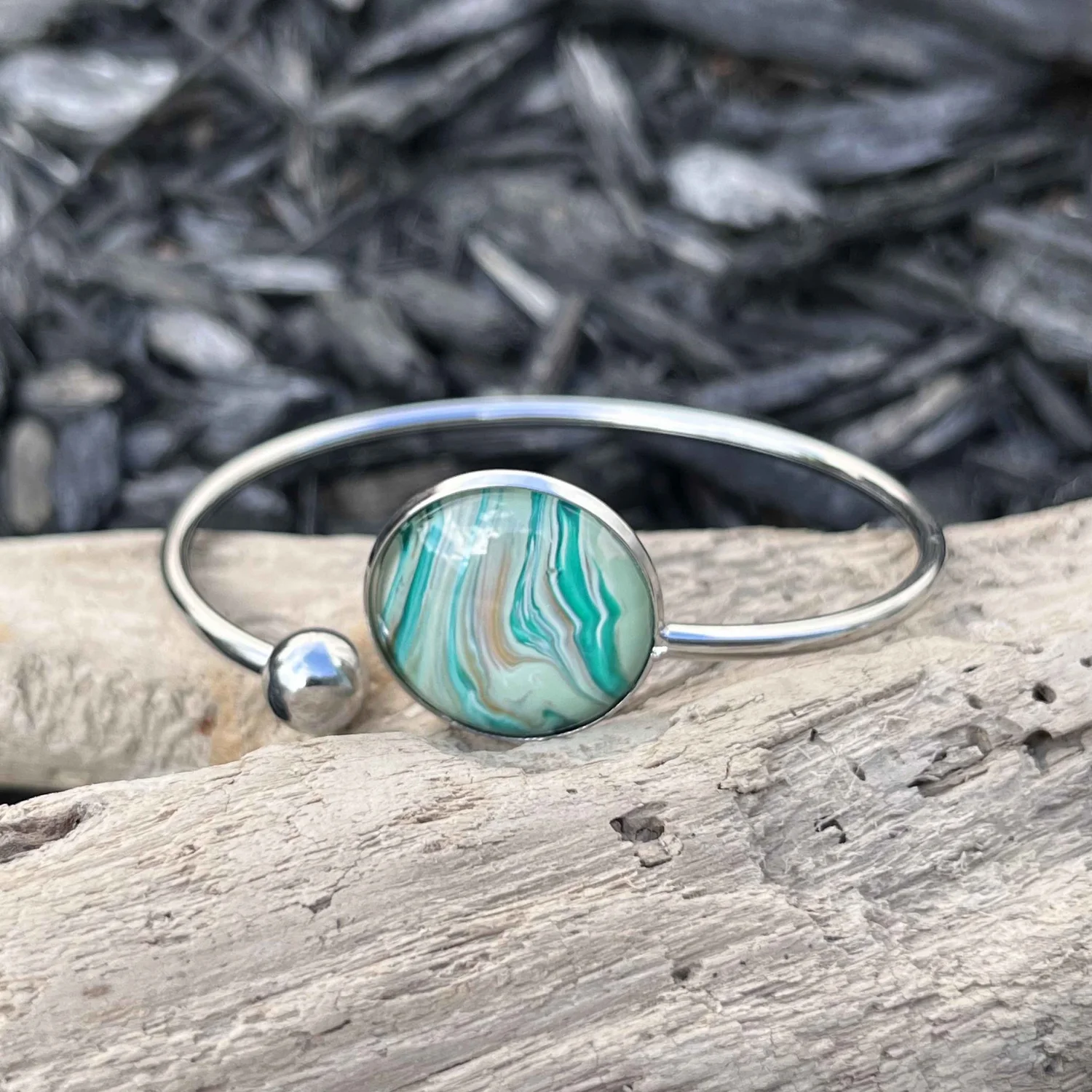 Fluid Paint Abstract Artist Creating Art For Those Who Love To Be