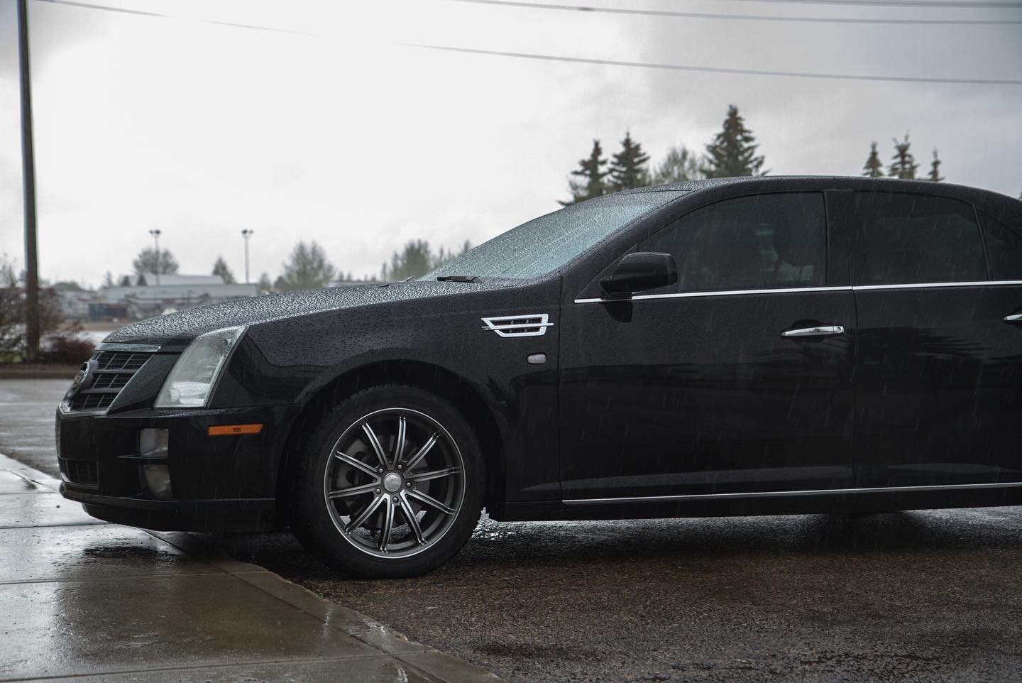 Colin&rsquo;s Caddy lookin&rsquo; sleek with some refreshed tint + these moooody vibes 🌧️😎 Check out the before picture on that rear tint that we removed and replaced.

Don&rsquo;t let bad tint ruin your look. If your film is looking bubbly, faded 