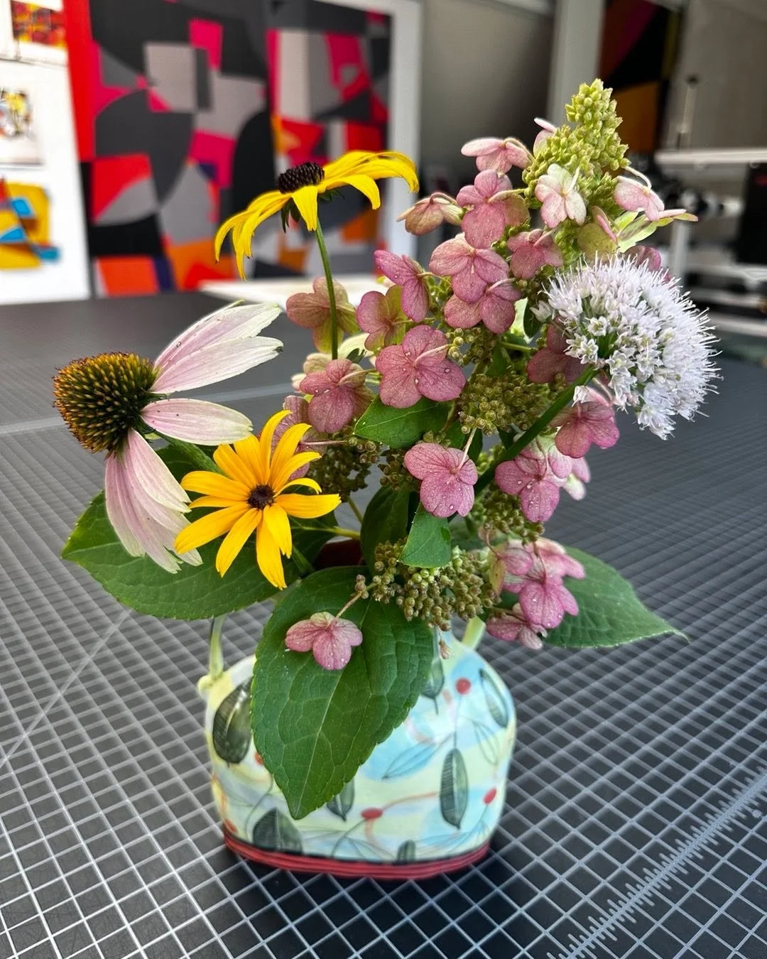 Sunday studio shot&hellip;it&rsquo;s a great day when flowers show up!  @nancygardnerceramics #contemporaryartquilter
