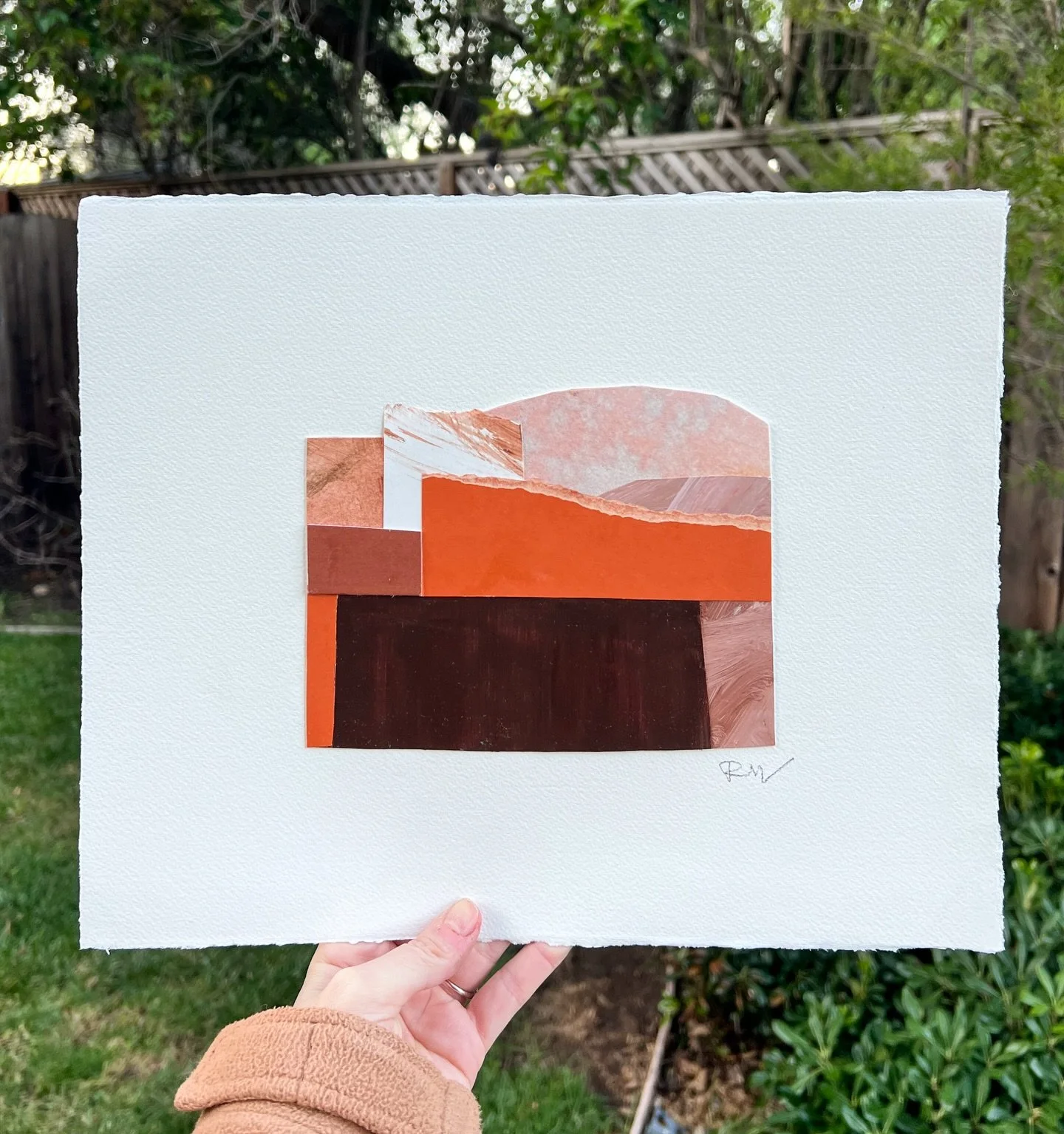 Commission complete for Rochelle! ✨ She wanted a collage with a muted, brown-toned vibe. Check out the process by swiping. (DM me for commissions) 🎨💕