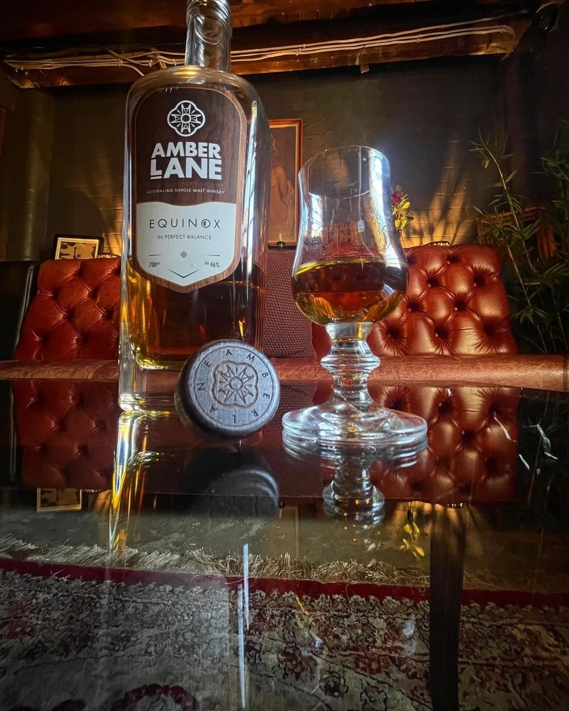 Australia's best whisky sitting pretty at beloved Central Coast bar @jerry_sent_me_ π₯
We love seeing our multi award-winning Equinox dram on shelves & tables in bars & bottle shops across the nation. 
If you haven't tried Equinox - Austral