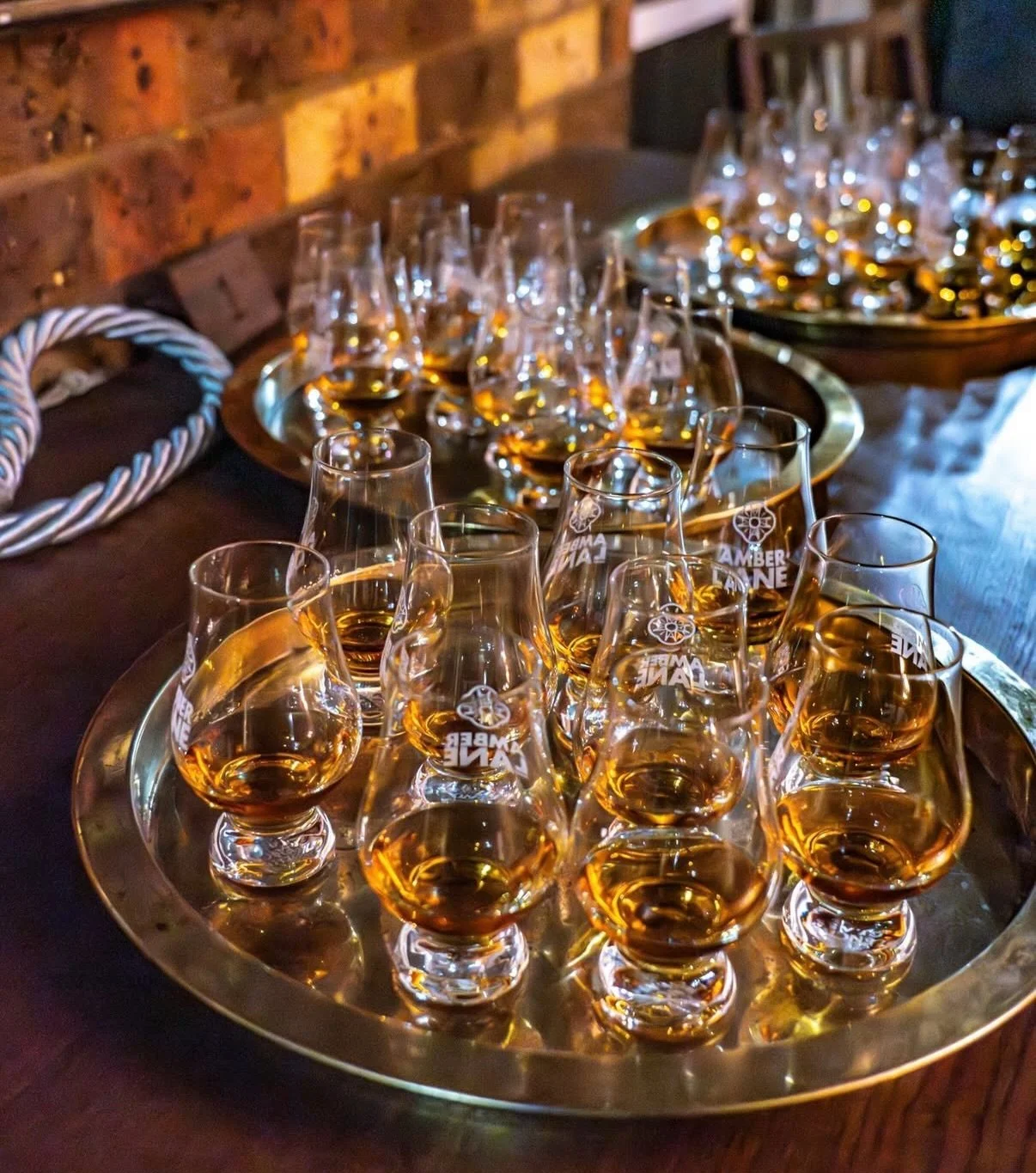 Snippets of Harvest Festival ✨ 

A busy weekend at the distillery, with hundreds of people visiting for tastings + tours + entertainment from our visiting bagpipers.

We also joined @angelsussurri for a fabulous evening of local food &amp; drink, wit