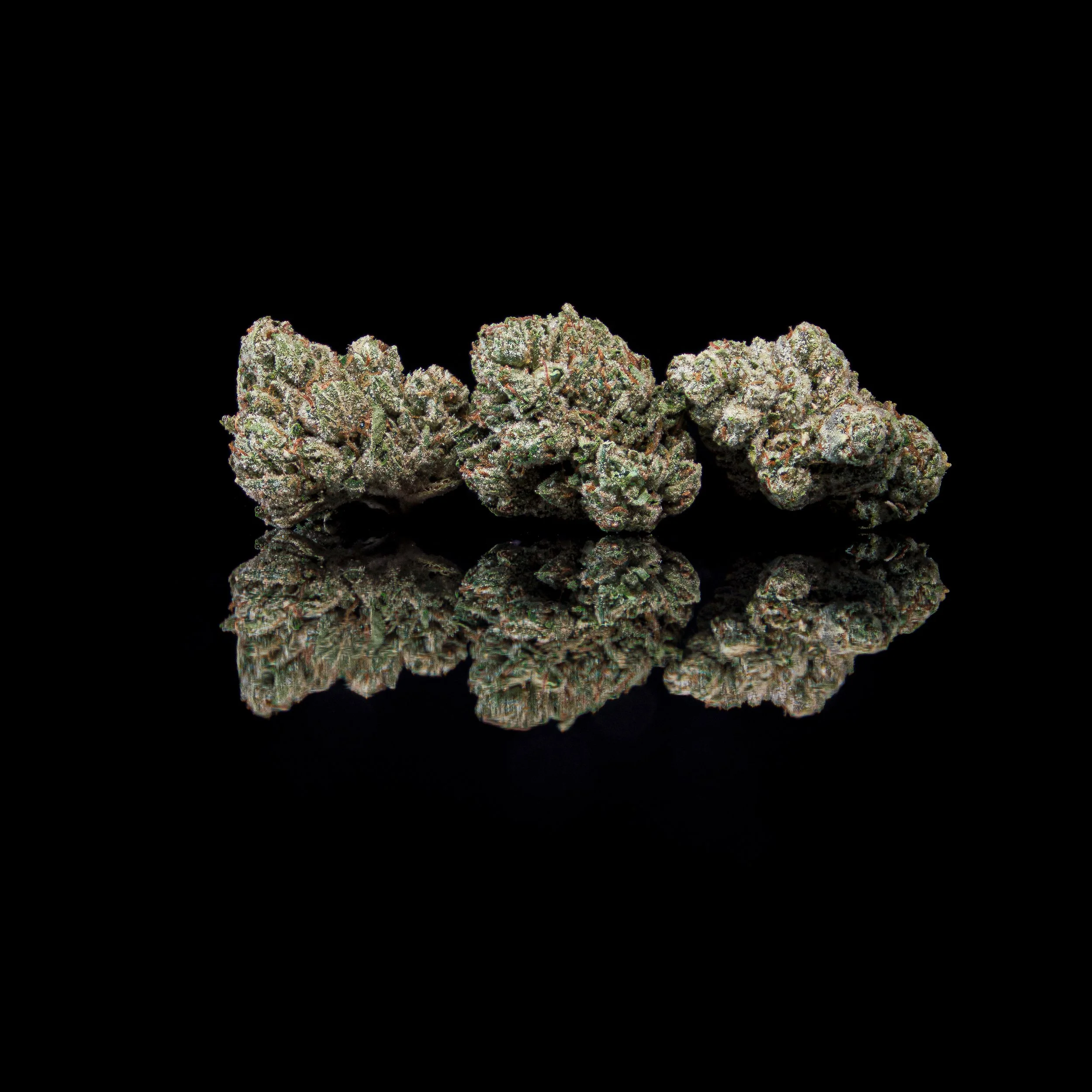 BLUE MOON PURE OG FLOWER.jpg