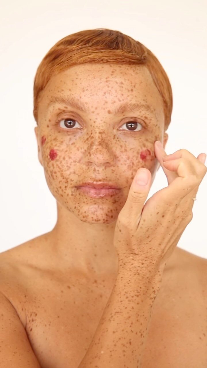 @coral.kwayie wearing
@chanel.beauty shot at @townstudionyc
@welovecoco
Video by @a_kid_named_trav