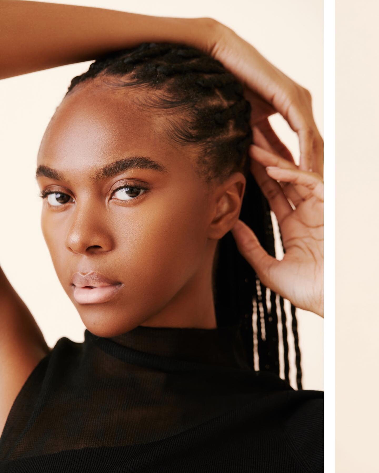 Model @__triciab in @townstudionyc shot by @a_kid_named_trav πΈ
@majormodelsny
Produced by @mvnisha/ @townstudionyc