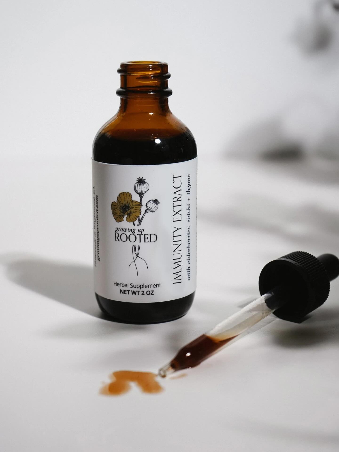This is the last small batch of my Immunity Extract that I&rsquo;ll be making to sell.

It&rsquo;s an alcohol + water tincture made with herbs traditionally used to support the body when fighting viruses&mdash;elderberries, reishi, oregano, and more.
