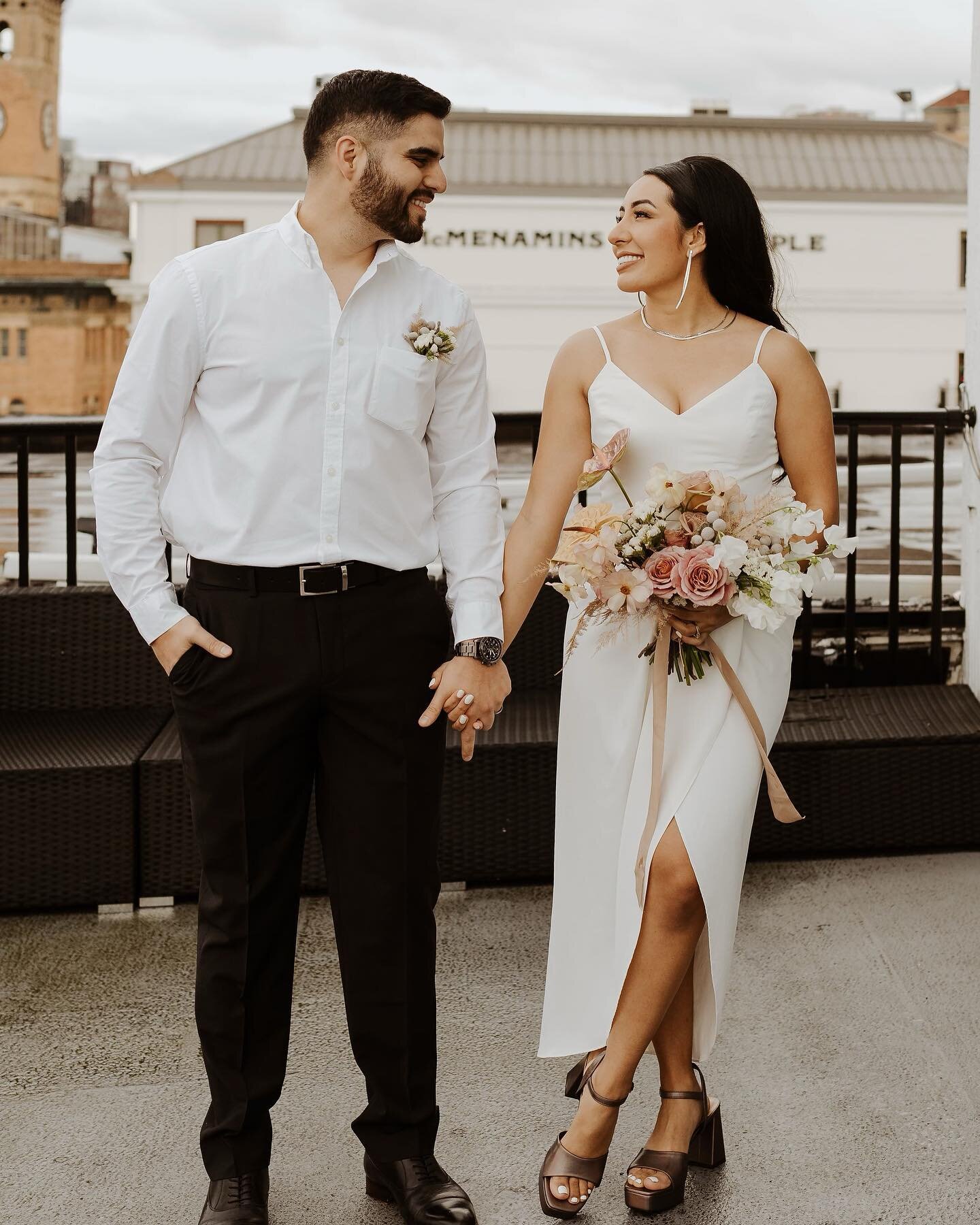 True Love at The Union Club ❤️&zwj;🔥

We finally got the photos back from our collab with the vendors below. It was a Disco Dream and I never wanted to wake up! 🪩

Full hair (@hairbyrachelkay) and makeup (@thatbridalgirl) on the gorgeous Brenda and