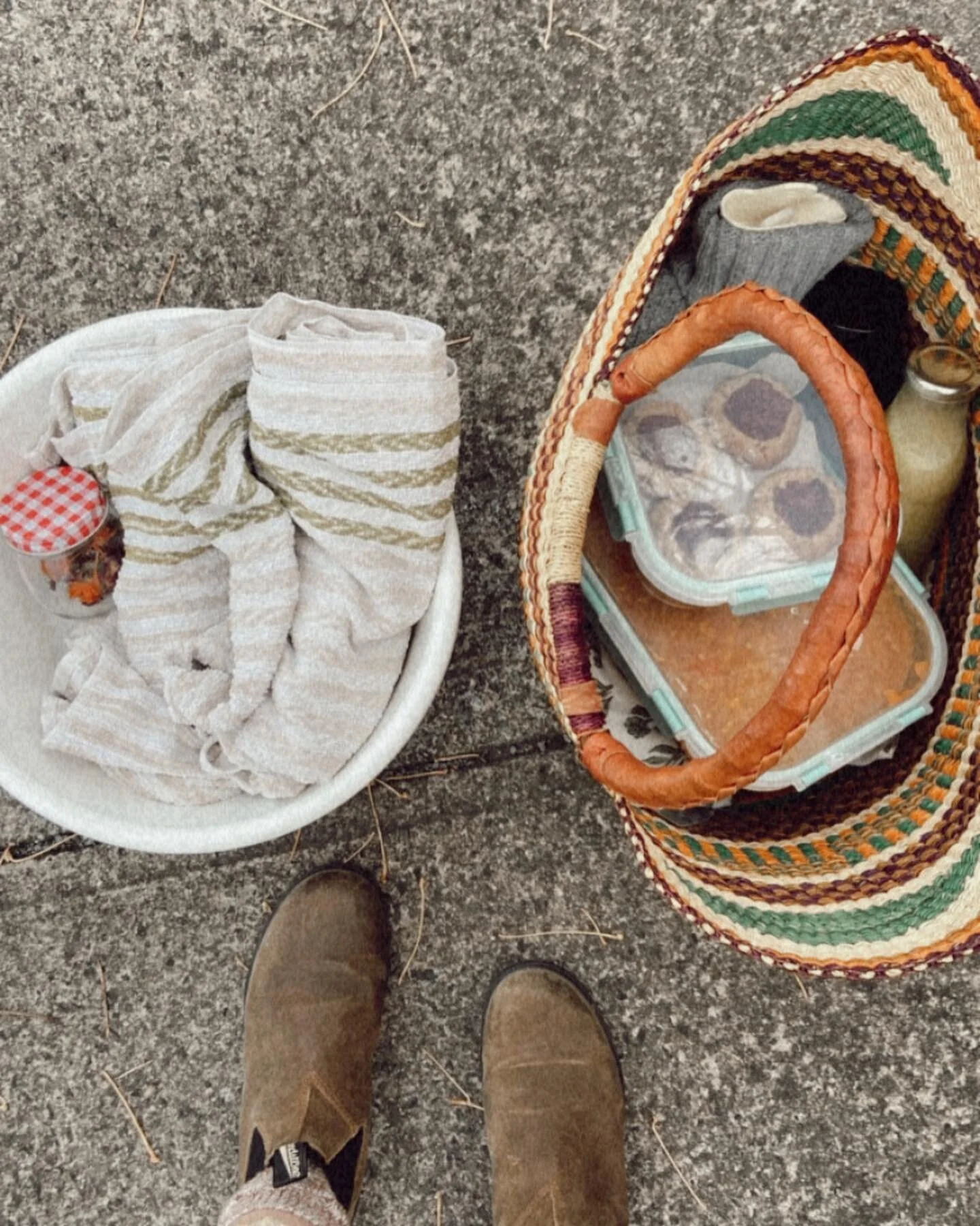 I haven&rsquo;t been sharing much on here lately, it has felt like there are so many more important things to be doing. But behind the scenes there have been nourishing meals lovingly prepared, herbs steeped, feet soaked and massaged, belly&rsquo;s w