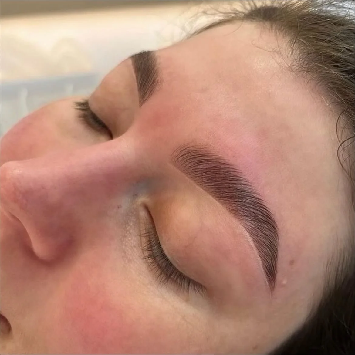 Something we wish more people knew about brow laminations ✨

They&rsquo;re not about making your brows stiff or spiky! They&rsquo;re about creating soft, lifted, perfectly shaped brows that stay effortlessly styled day after day! 

Curious to see wha