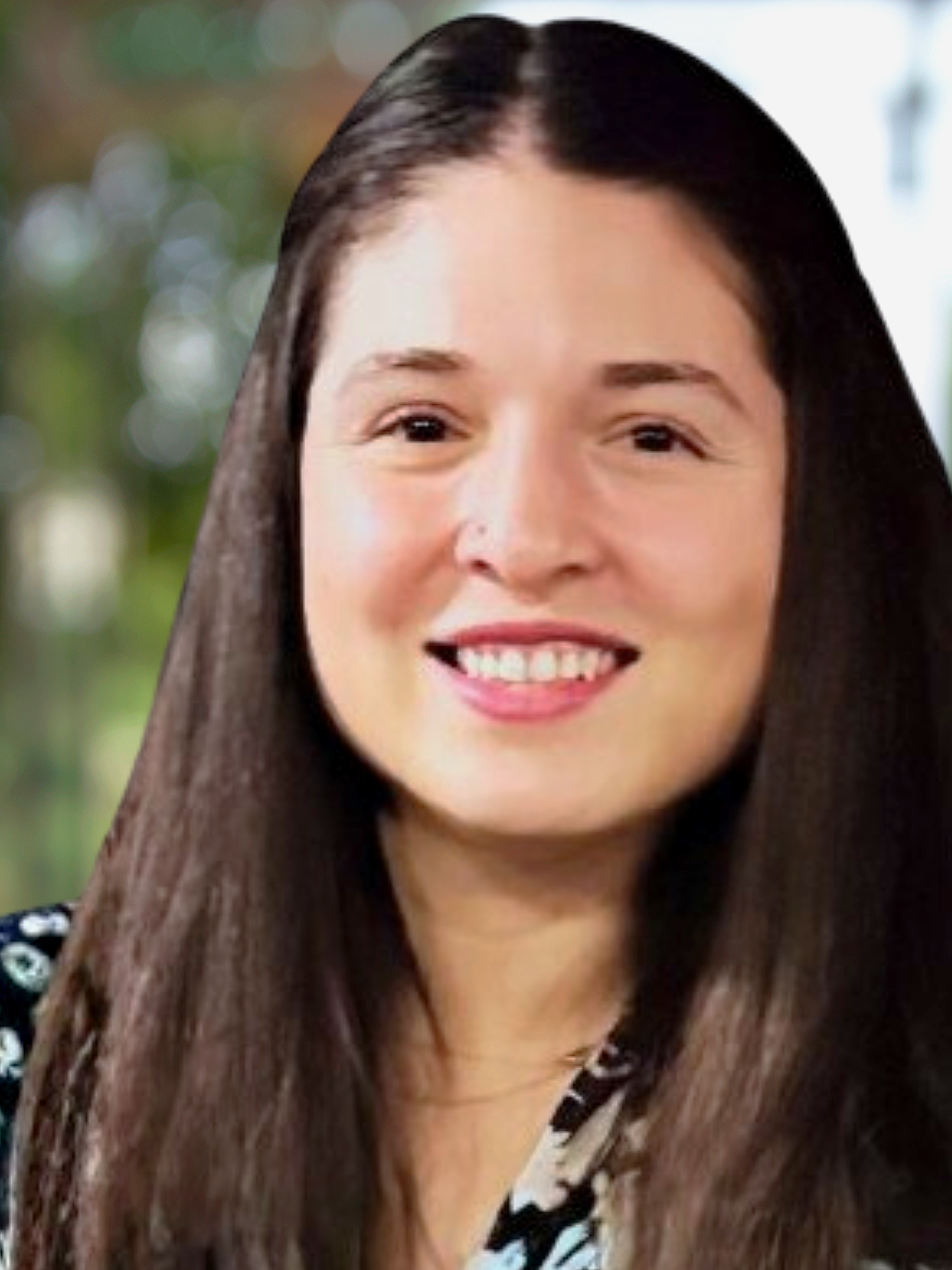 Perinatal and postpartum therapy in English and Spanish with Genesis Guillen in California