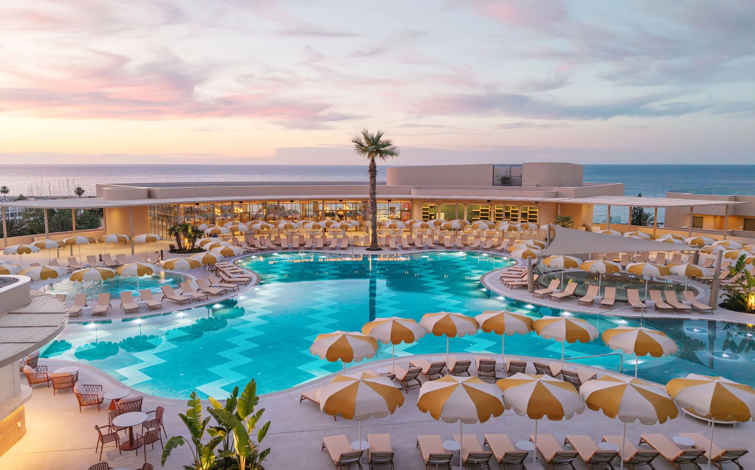 Nalu_pool_area_0004.jpg