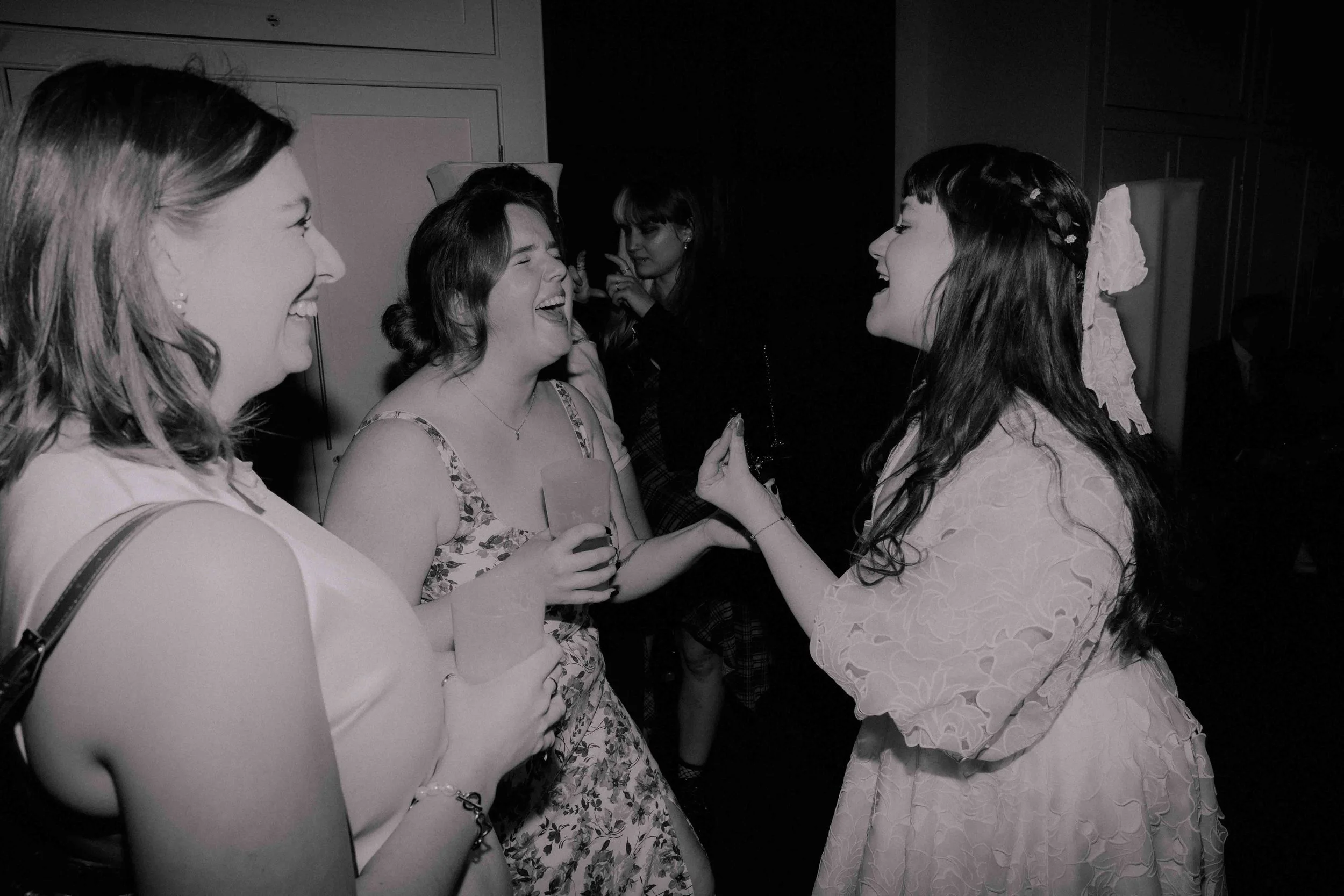 meilouphotography_wedding_bristol_arnos_vale-12.jpg