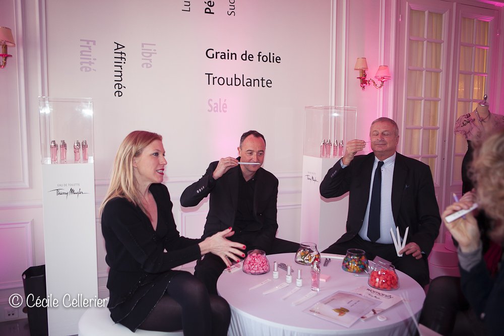 portrait, portrait institutionnel, luxe, image de marque, identité visuelle, corporate branding, Azzaro, Thierry Mugler, Clarins Parfums, Swarovski, Dolce & Gabbana, Guerlain, Angel