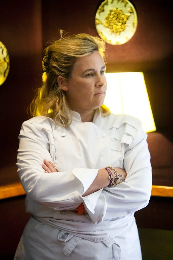 portrait, portrait institutionnel, luxe, image de marque, identité visuelle, corporate branding, Azzaro, Thierry Mugler, Clarins Parfums, Swarovski, Dolce & Gabbana, Guerlain, Angel, Helene Darroze