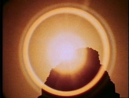 ✨Oh, mighty sun, how you rise in glory!
Your rays, a burst of warmth, tell your story!
Up in the sky, you rule supreme,
A sight so grand, like a radiant dream!
Your golden beams, a beacon of light,
Spread far and wide, chasing the night!
The wo