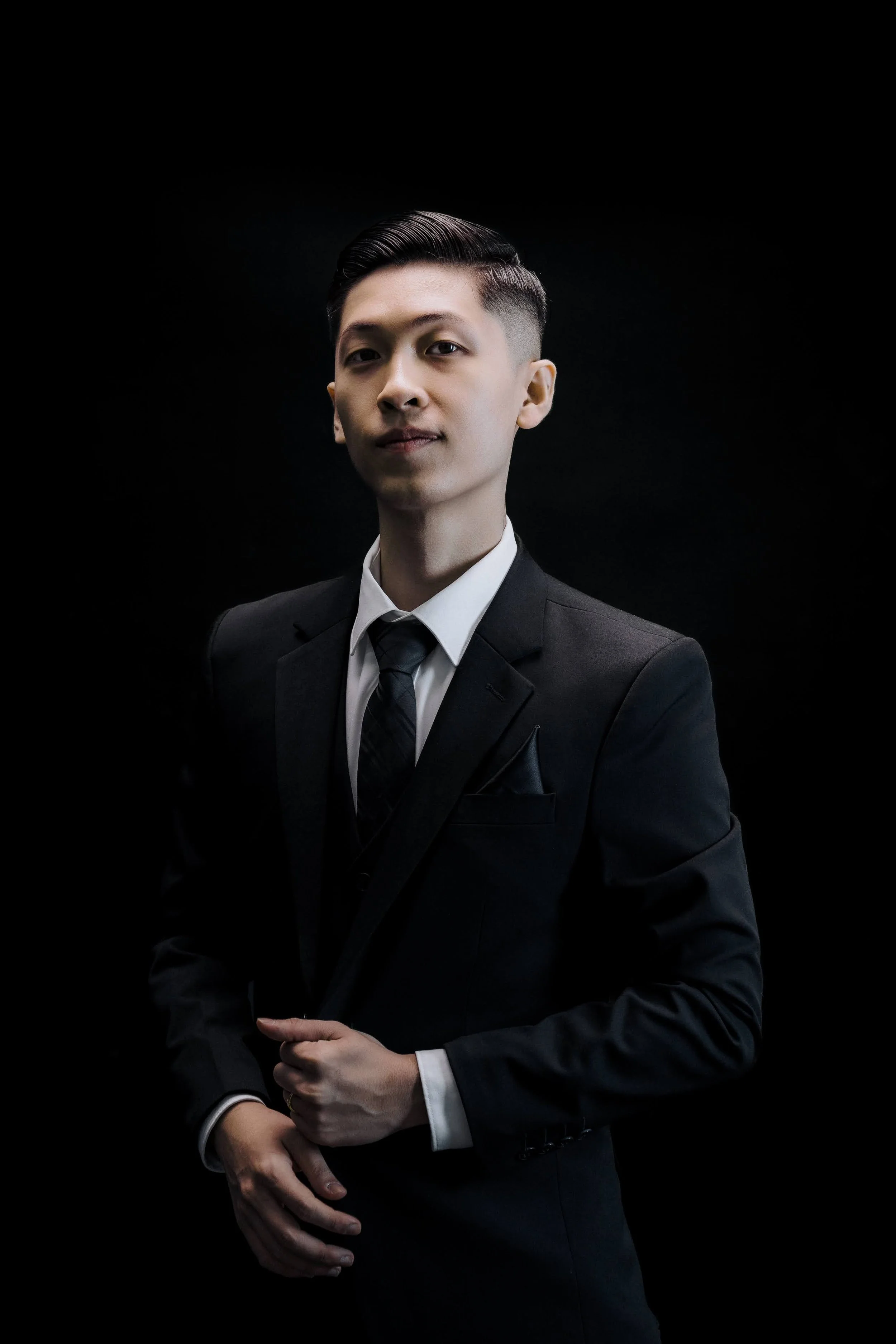 Thep Dinh - Bar Manager.JPG