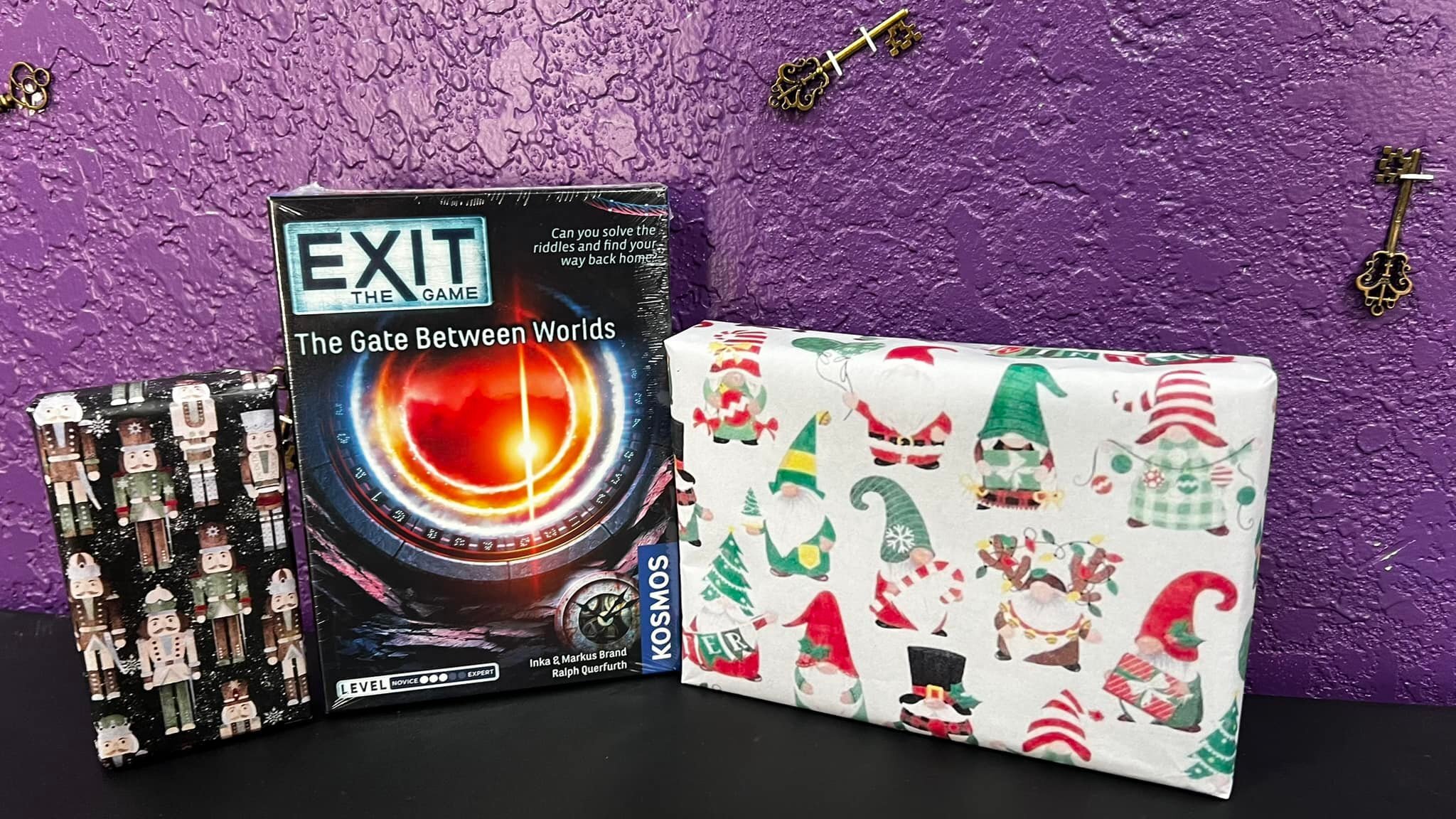 Get last minute gifts at boerne escape rooms! Escape room board games and gift cards are available.