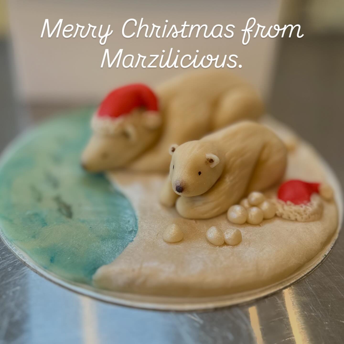 A very merry Christmas to all our fabulous customers, fellow traders and all those hard working souls who organise all the amazing markets and events throughout the year. 

We are grateful for all the support for our little marzipan business and look