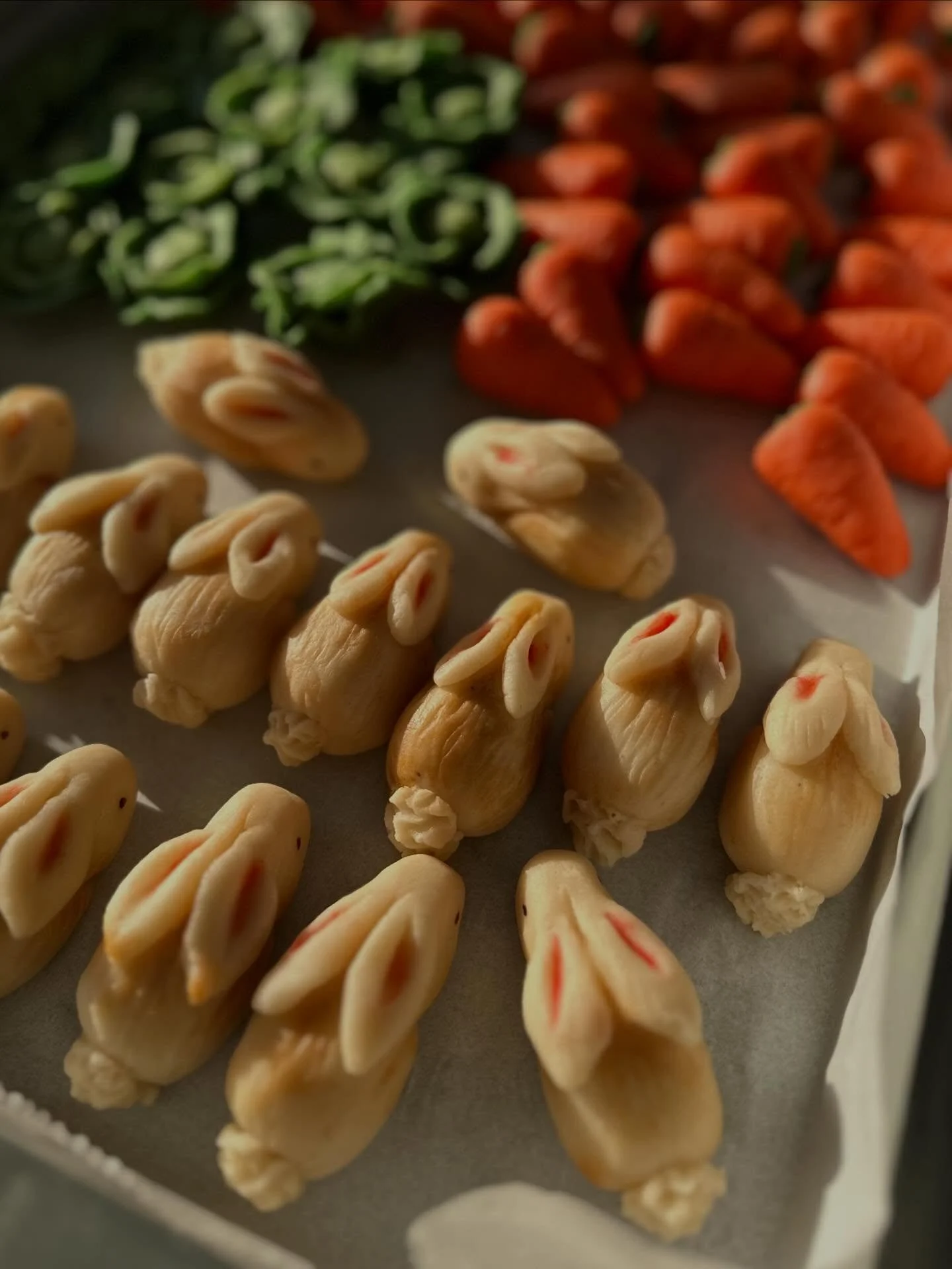 We still gave a few Bunnies left to go to new homes this Easter! 
Just go to marzilicious.co.uk and select First Class Tracked before Wednesday morning and your very own bouncing bunny should arrive with you before Easter!

#marzipan #eastermarzipan 