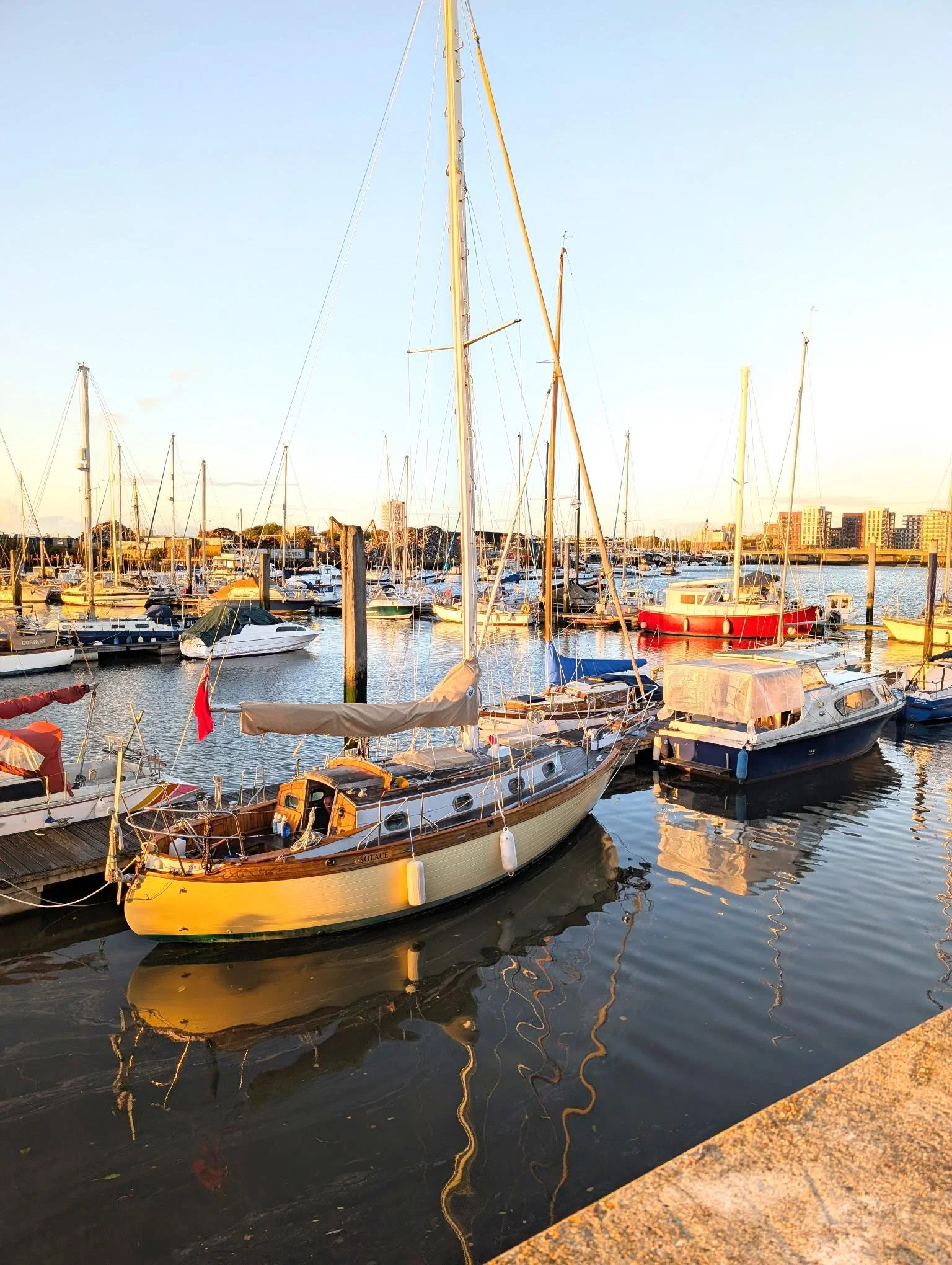 boats at kemps quay in the sunlight