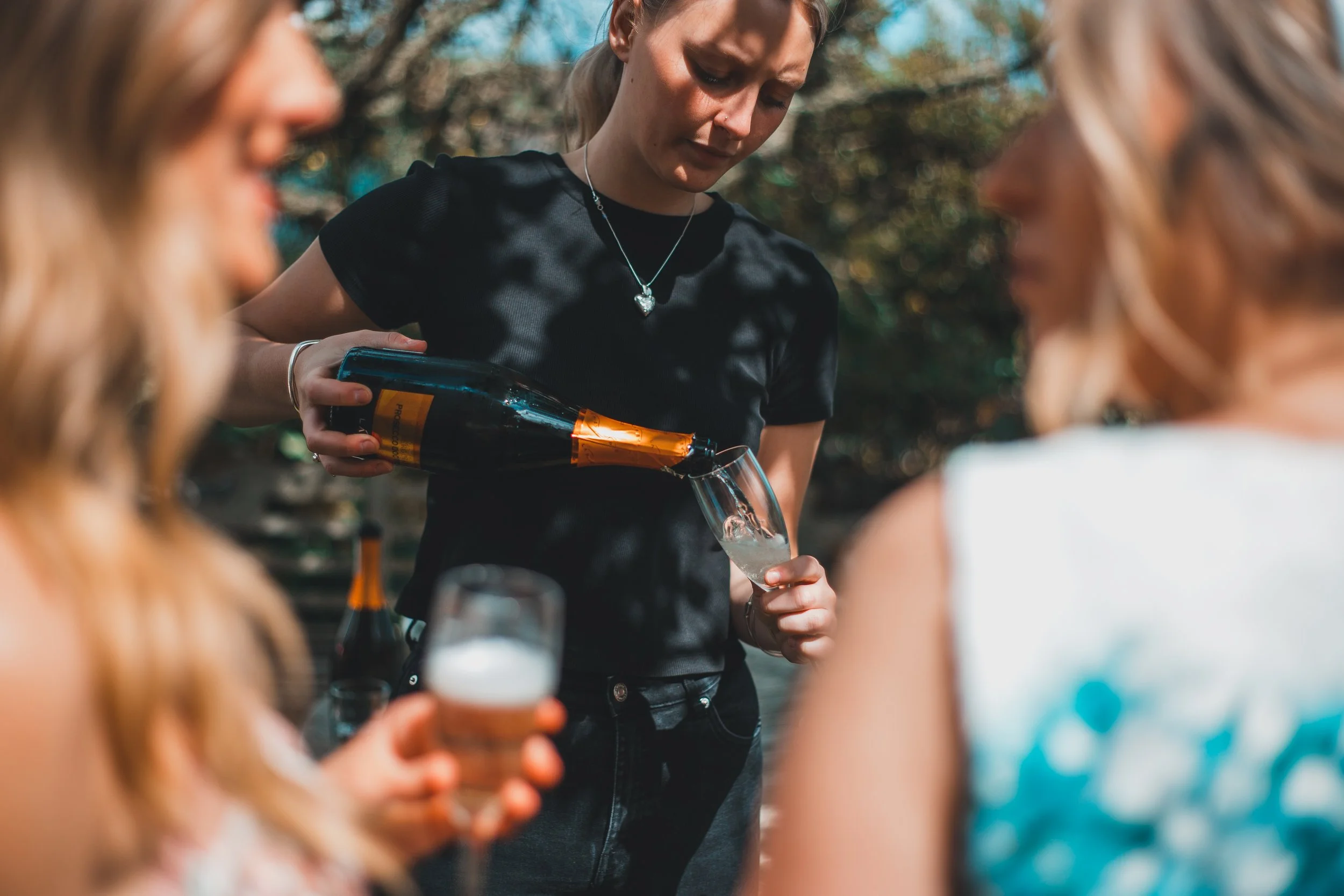 How Much Sparkling Wine Do You Need For 100 Wedding Guests?