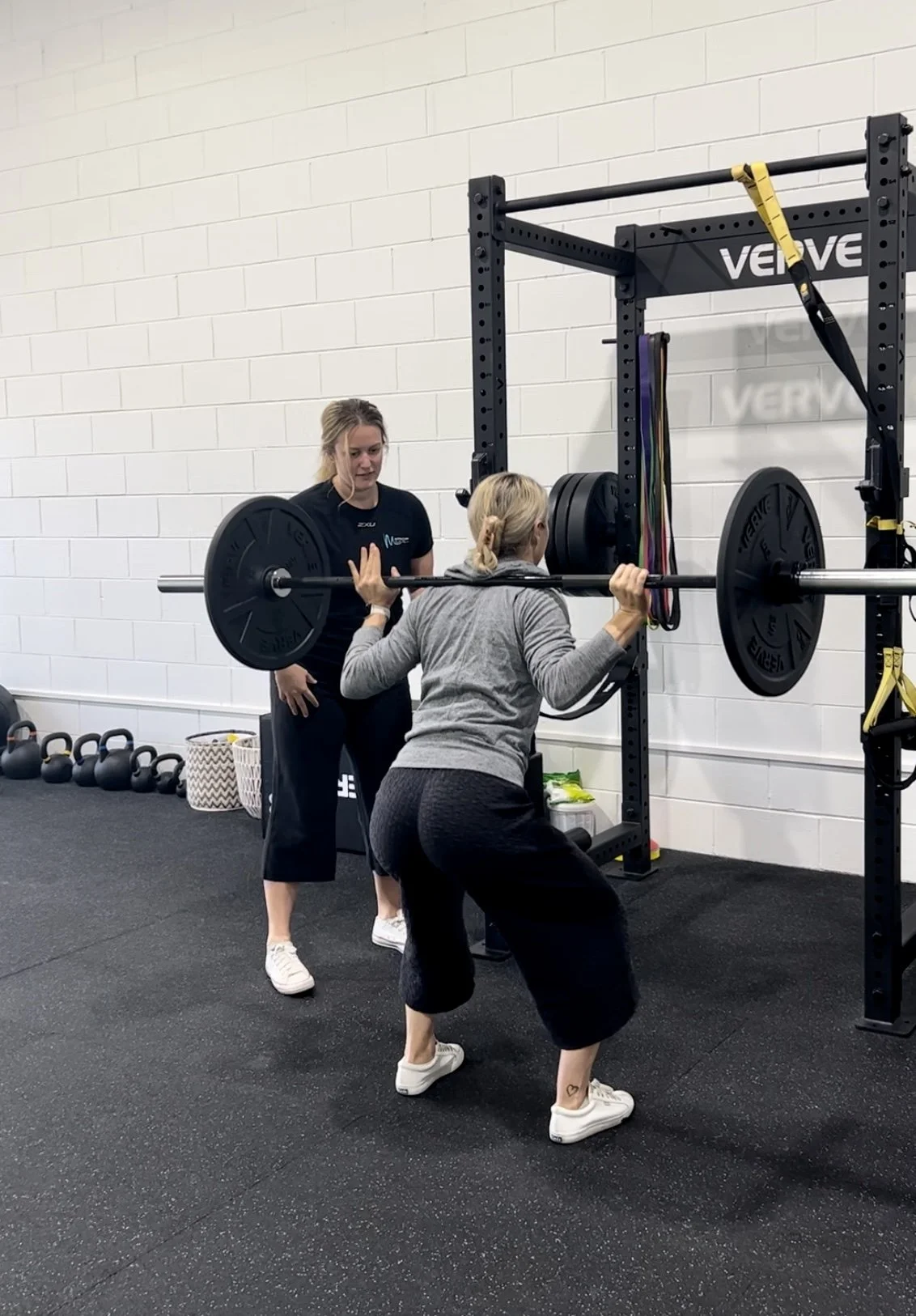 Mastering Squat Mechanics: Barbell Tracking &amp; Femur Length Explained