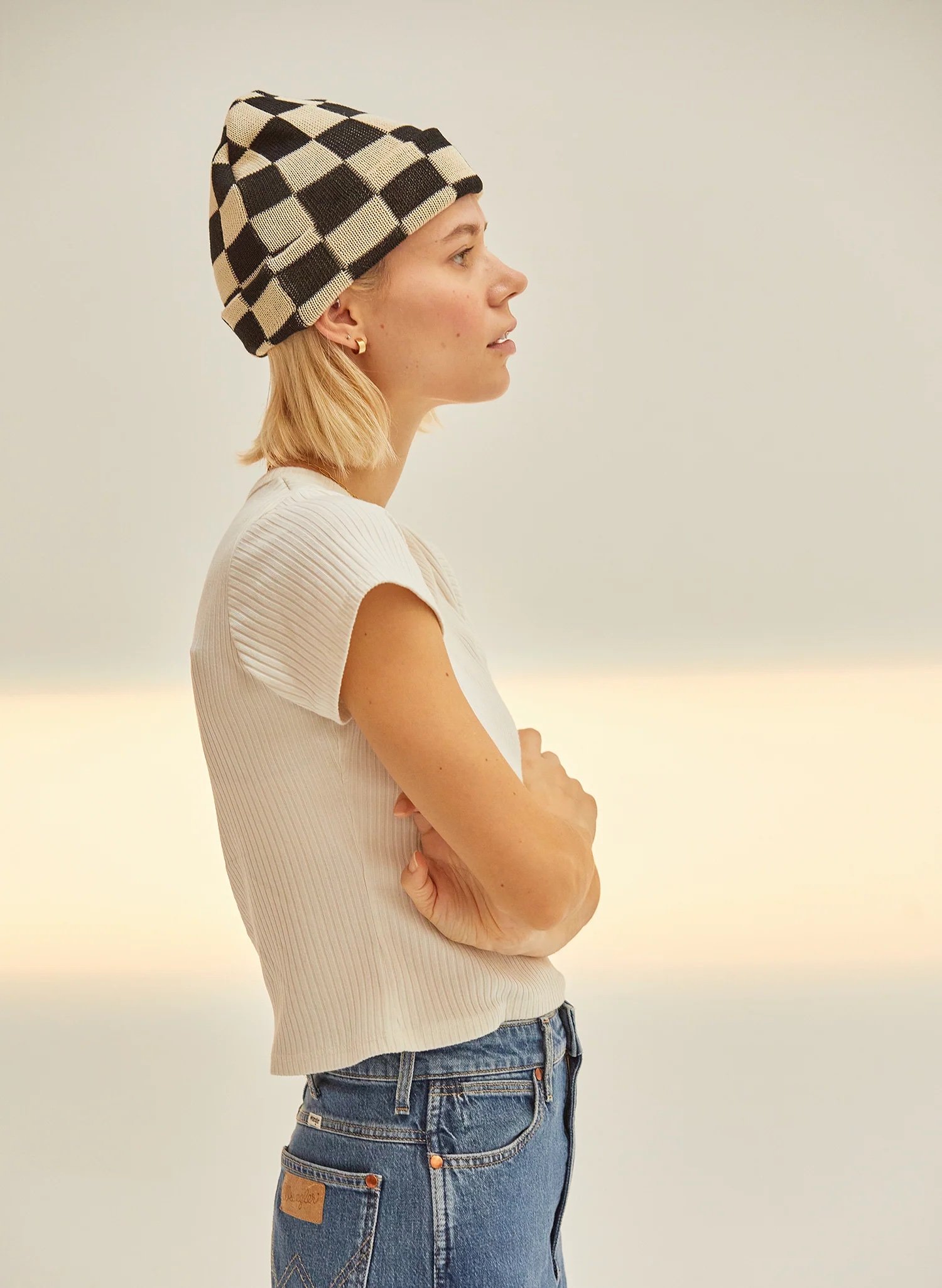 weld_mfg_black_checkerboard_beanie_02.jpg