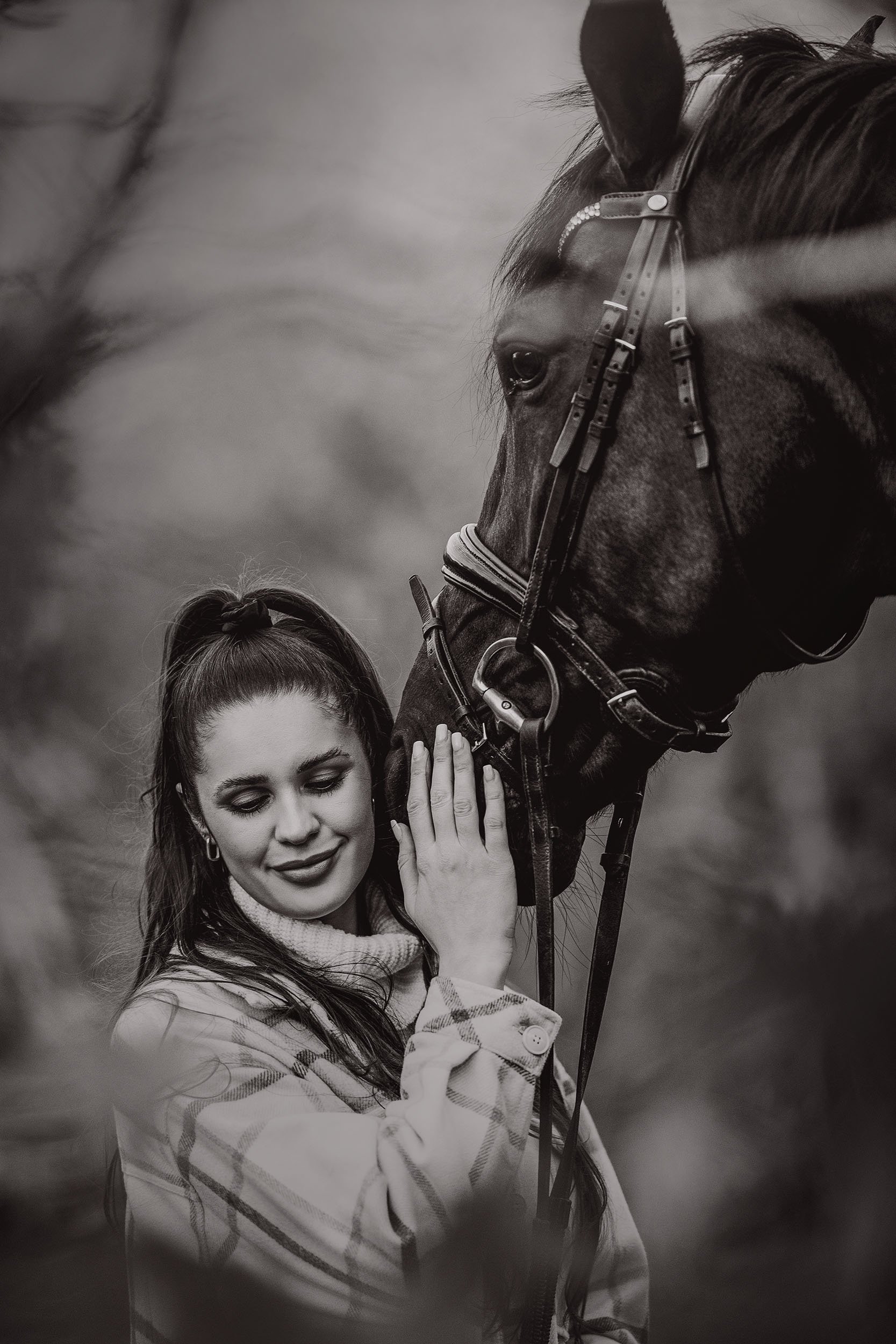 Photo Shoot With Erin Williams Equestrian RICHARD WAKEFIELD Photo Shoot With Erin Williams Equestrian RICHARD WAKEFIELD