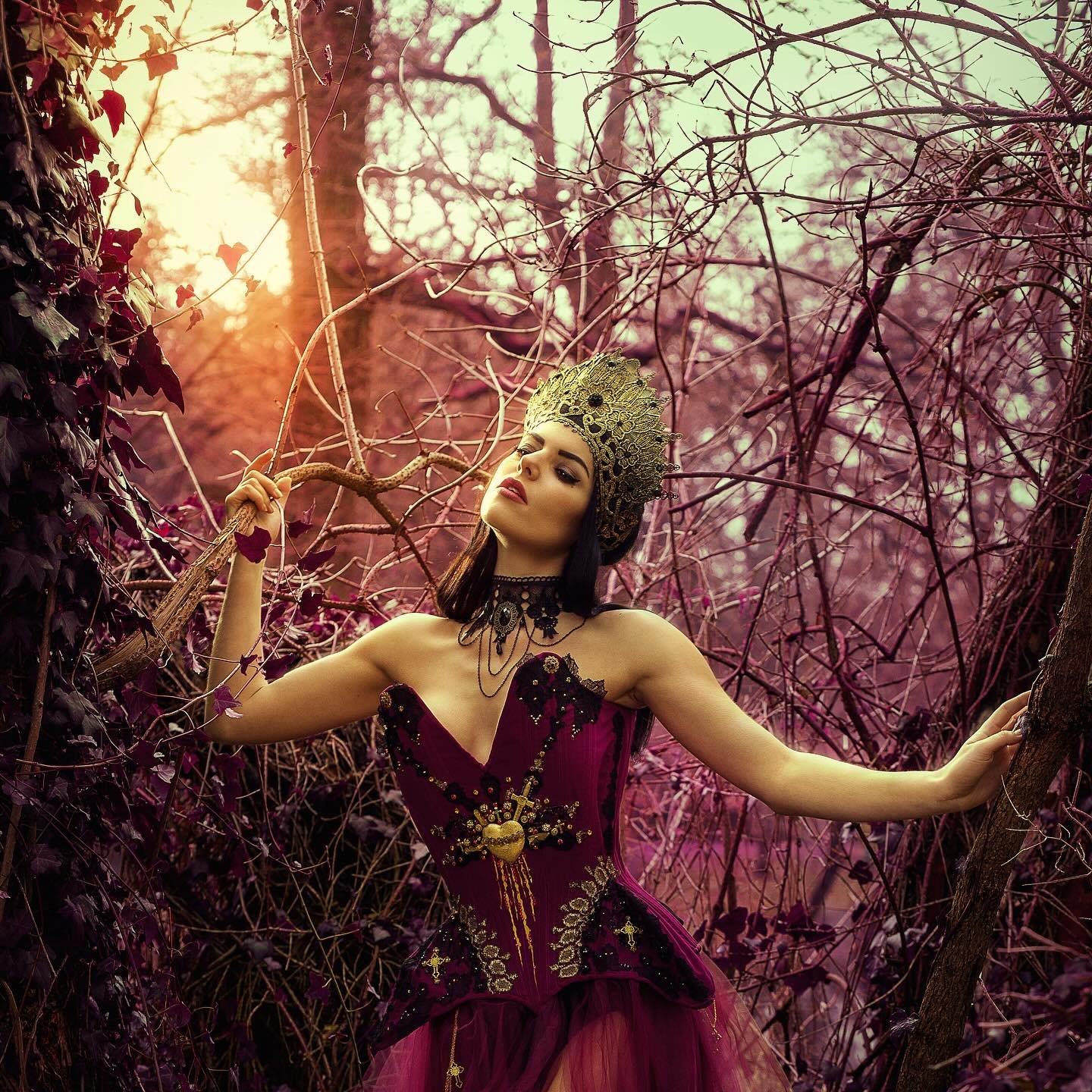 Never could decide which colour grade I liked more! 🤷&zwj;♂️
Feat @adrianna_floss wearing @hollyrafaela