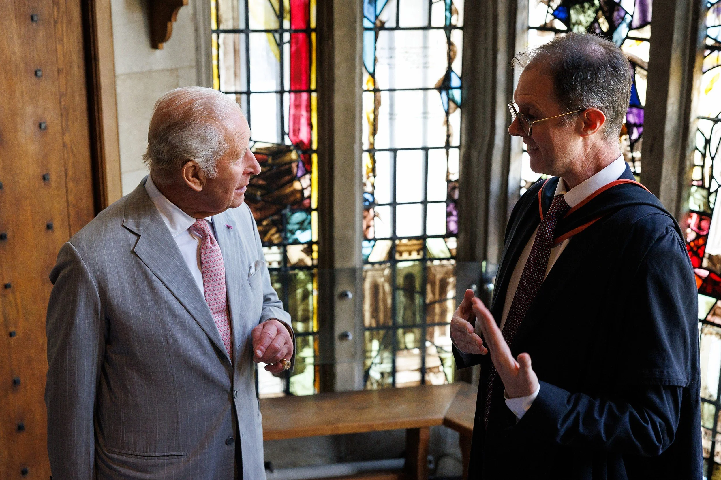 260710 King Charles visit to Oxford Oriel College (8).jpg