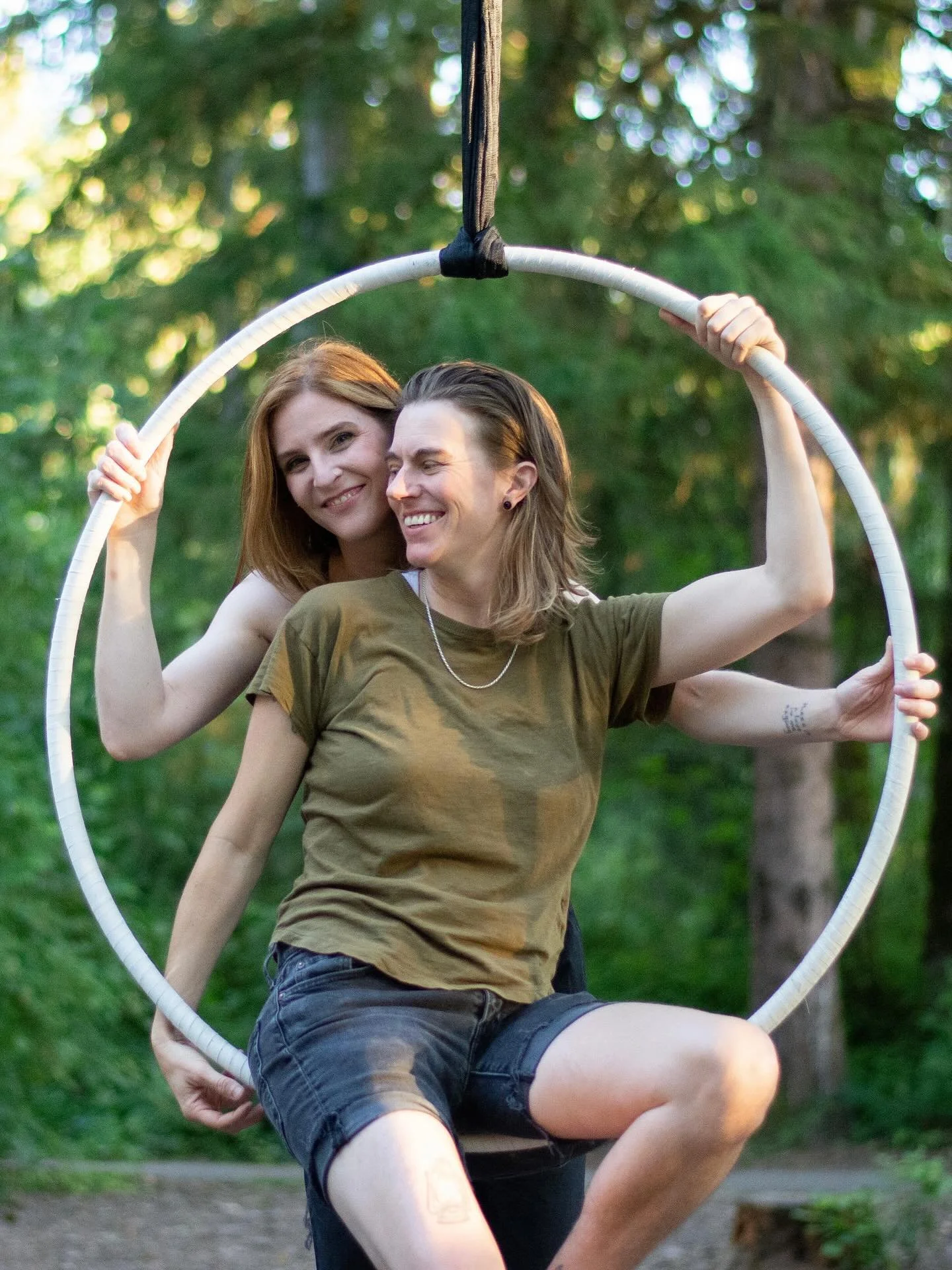 Would anyone be interested if I started offering couples&rsquo; photoshoots? 💏
.
I love photographing people in their most natural and happy selves, and what better way than to have that special someone by their side?
.
Just something super laid-bac