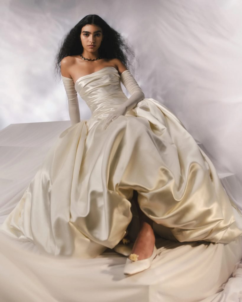8 Wedding Dresses Trends for 2025