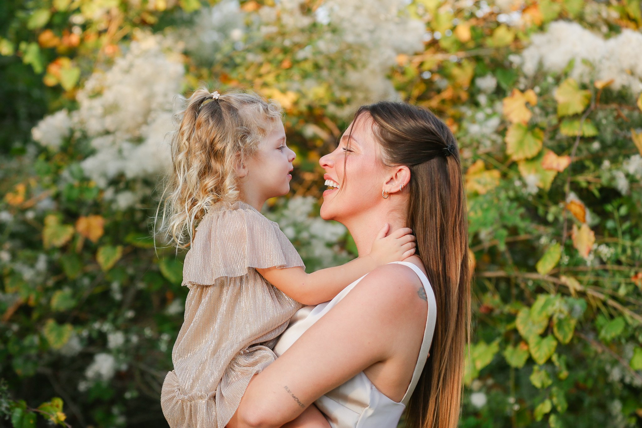 Mother and daughter portrait in Clemson SC, natural light family photography.