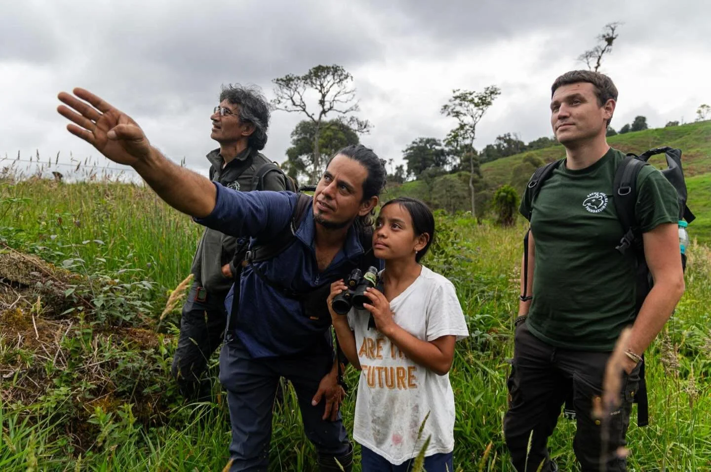 Since February we started an amazing project with the help of the Segre Foundation @iucnsos, to safeguard the Mountain Tapir in the area of San Agustin, Colombia 🇨🇴. With our 1 year anniversary today, we look back on an amazing year that helped us 